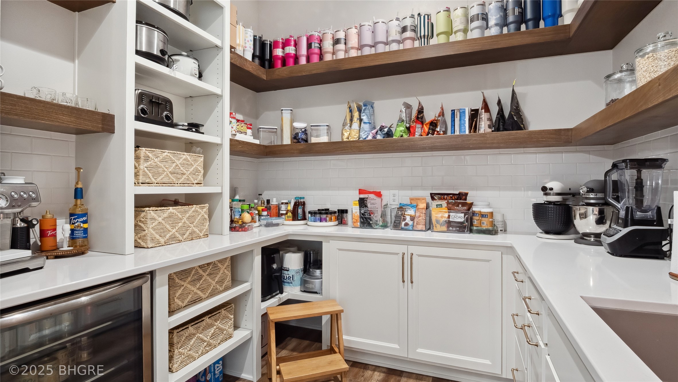 815 S Kingswood Court