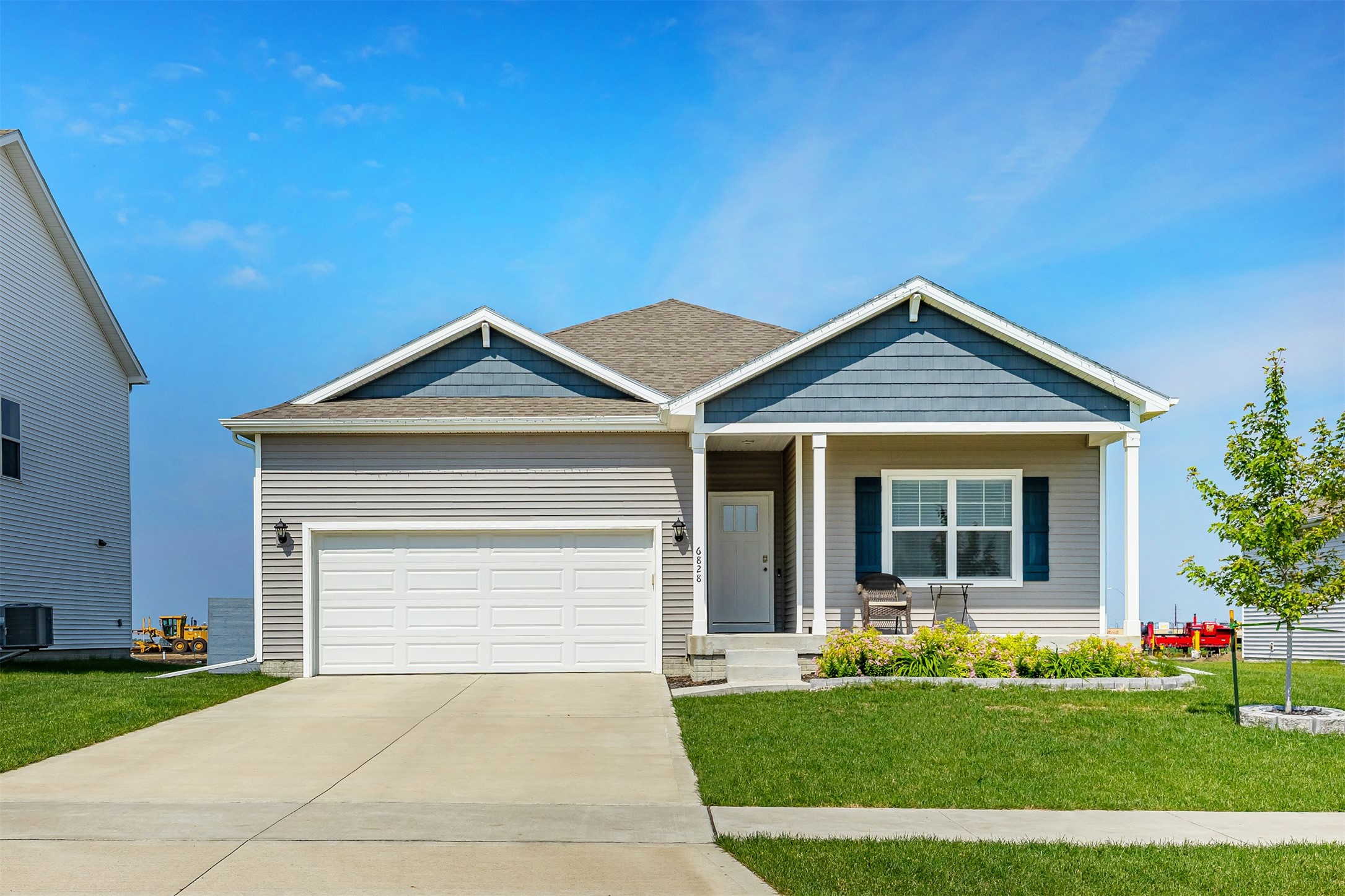 6828 NW 106th Street