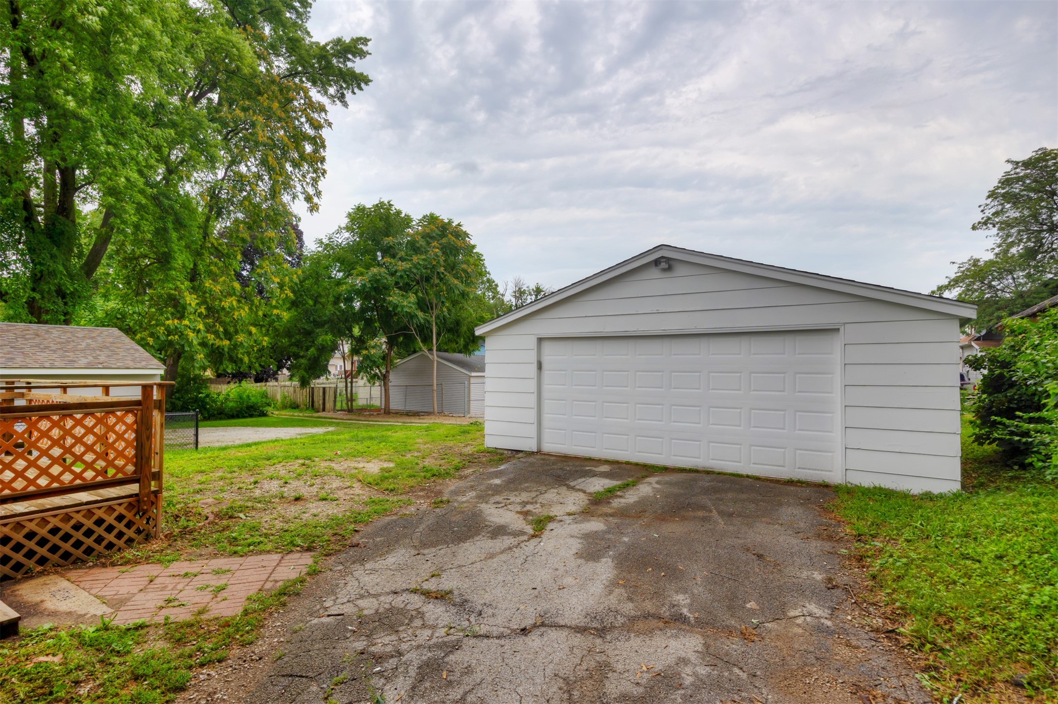816 Boyd Street