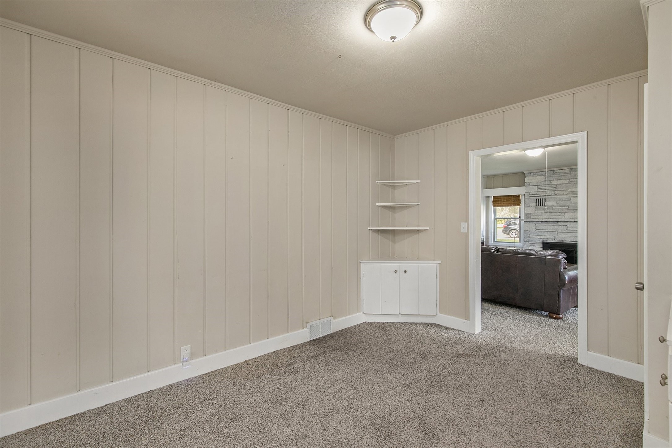1607 Pioneer Road