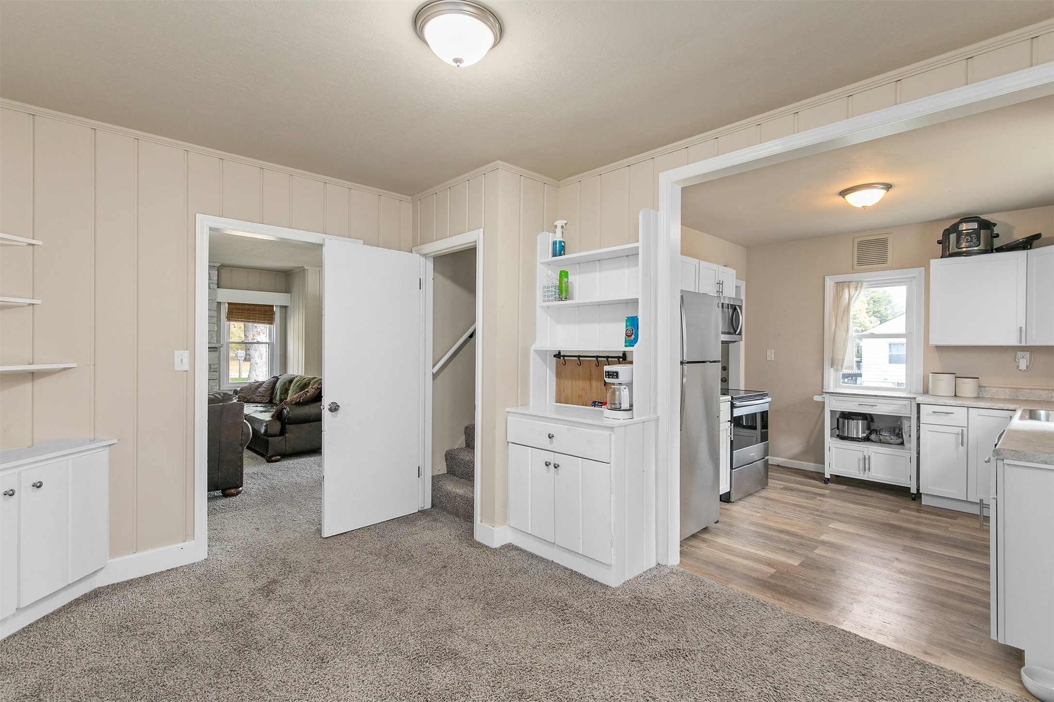 1607 Pioneer Road