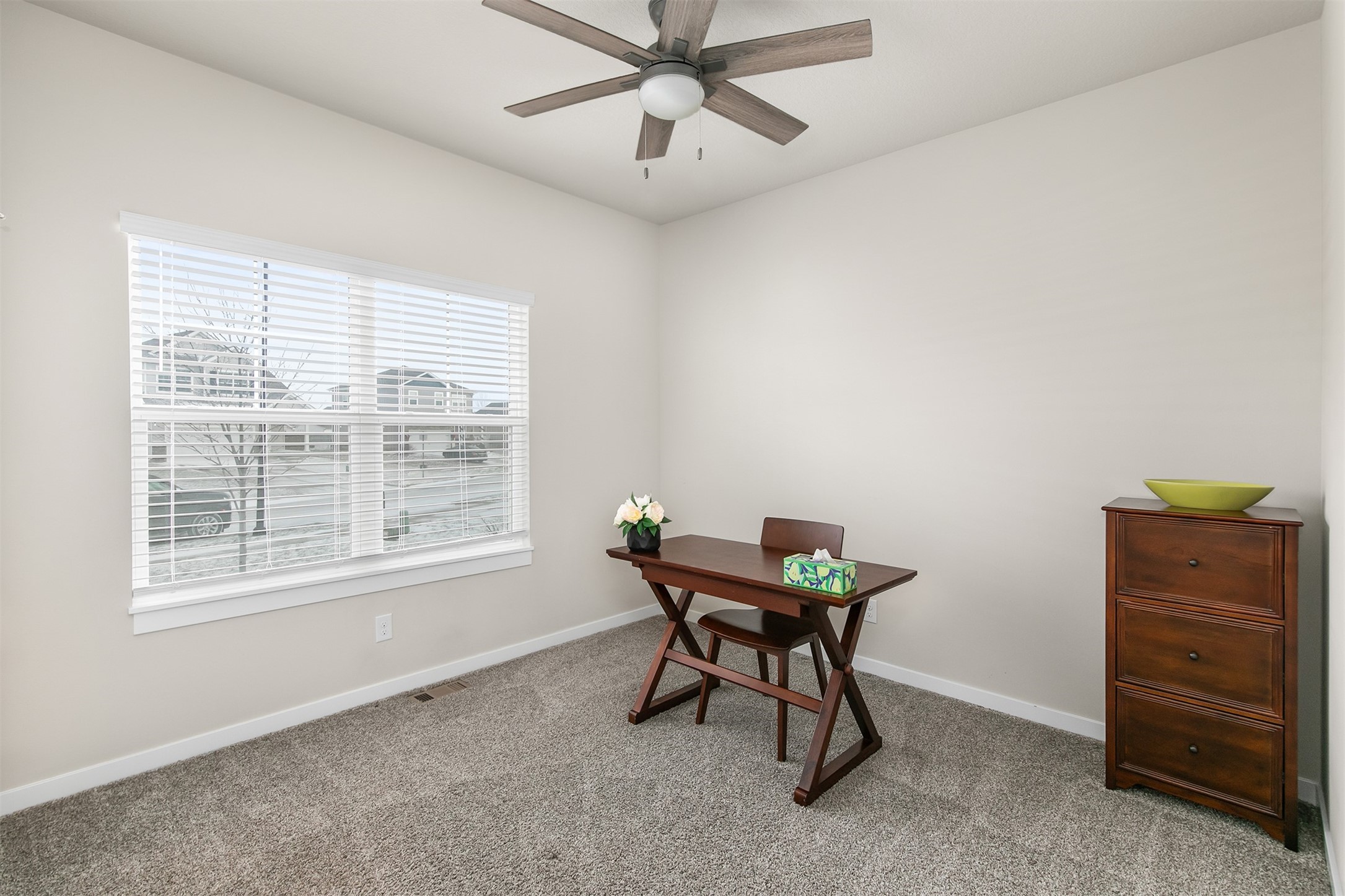 5428 Rowling Drive