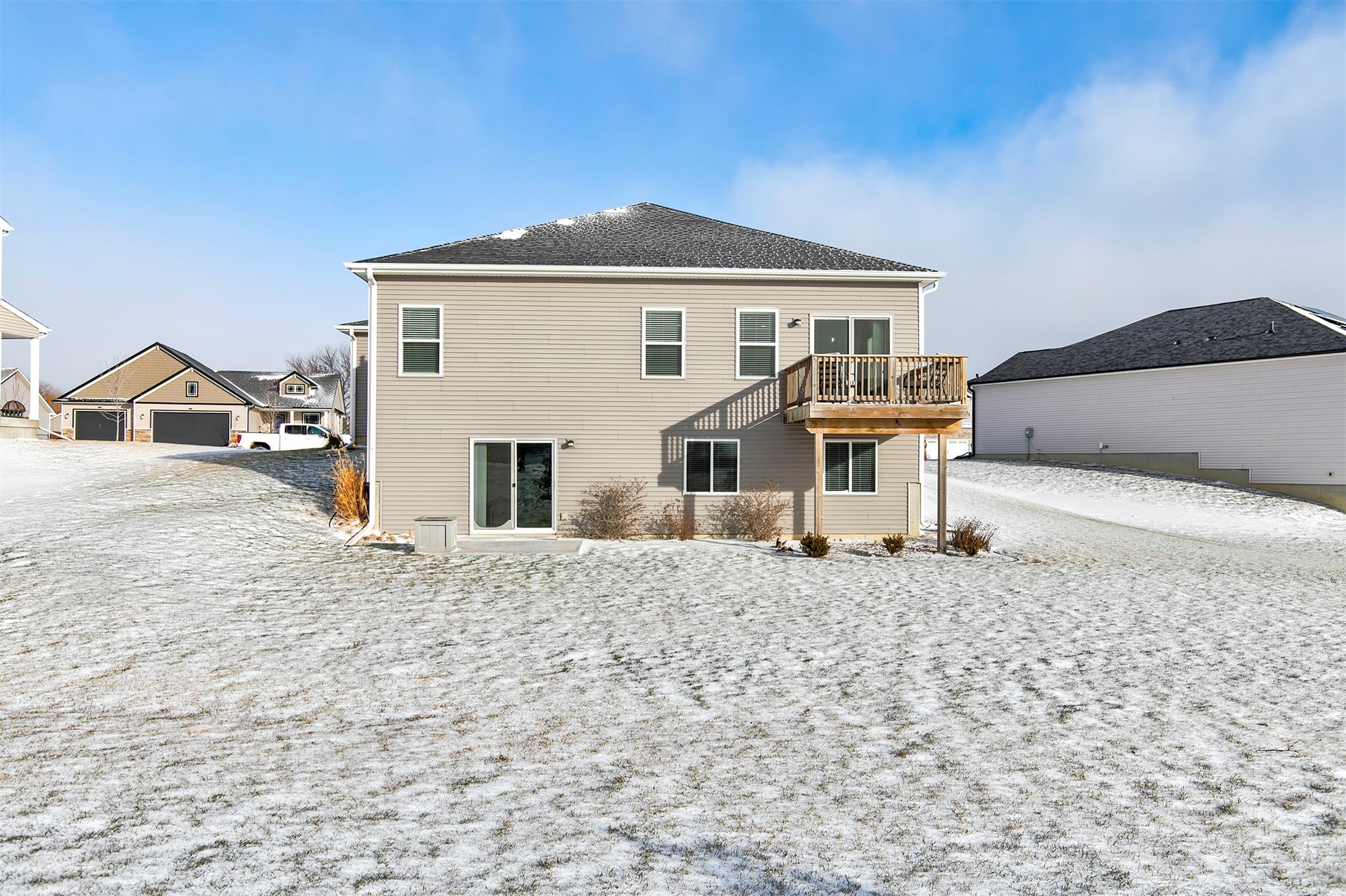 5428 Rowling Drive