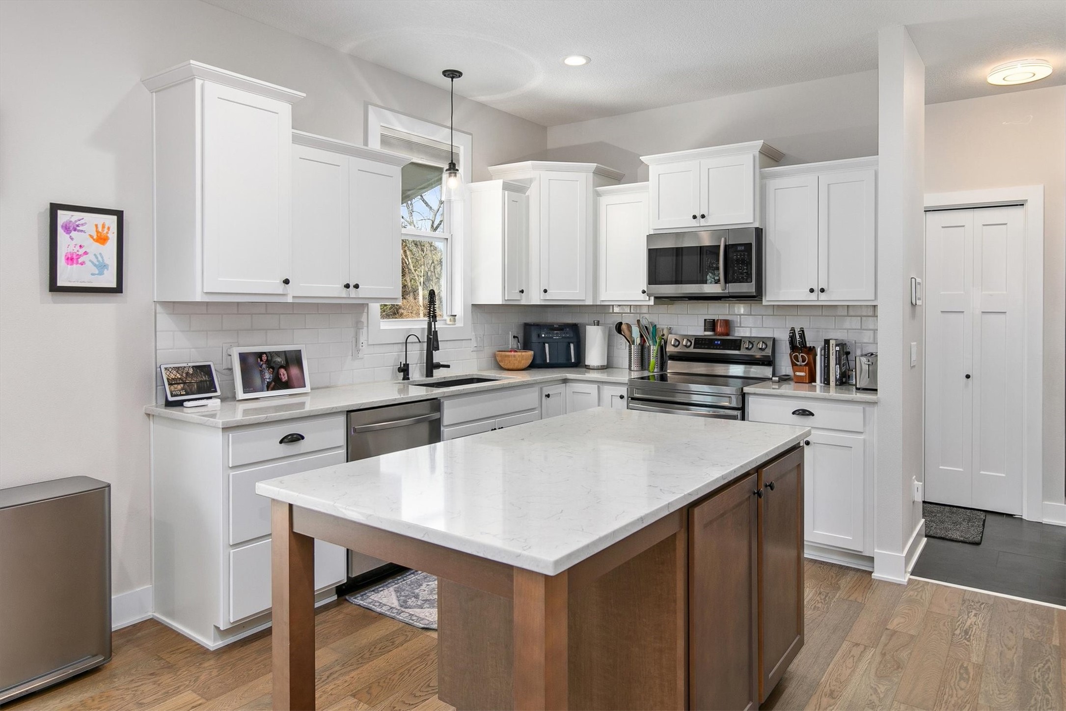 1401 Timber Ridge Drive