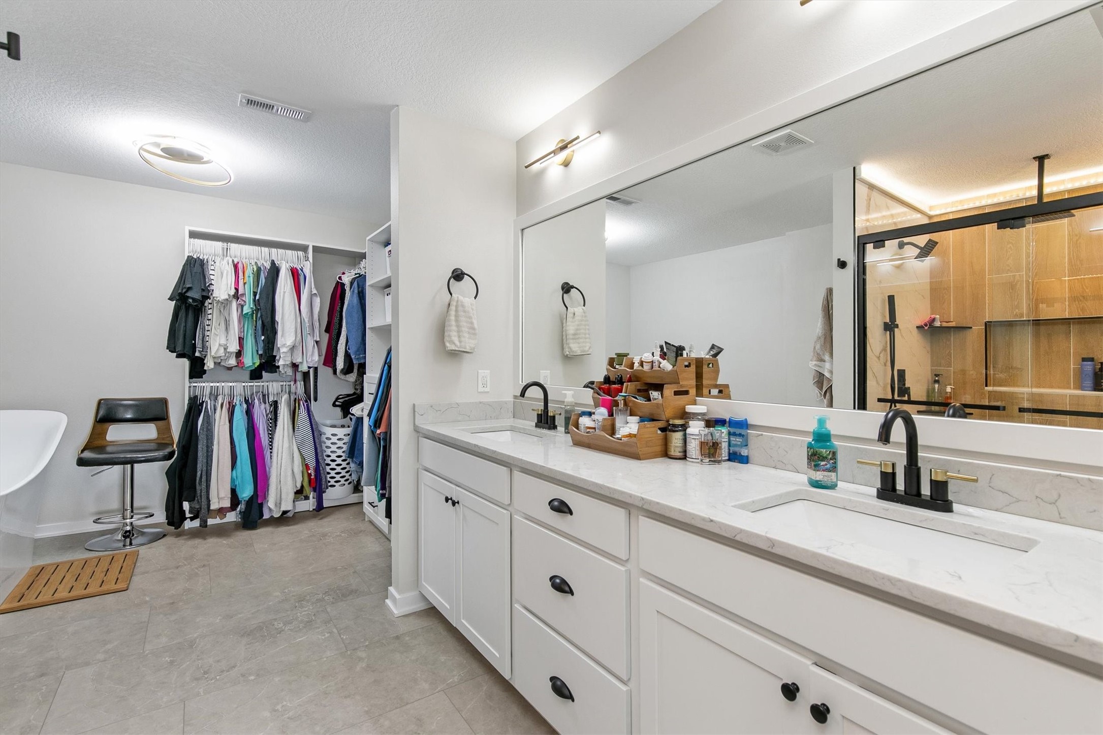 1401 Timber Ridge Drive