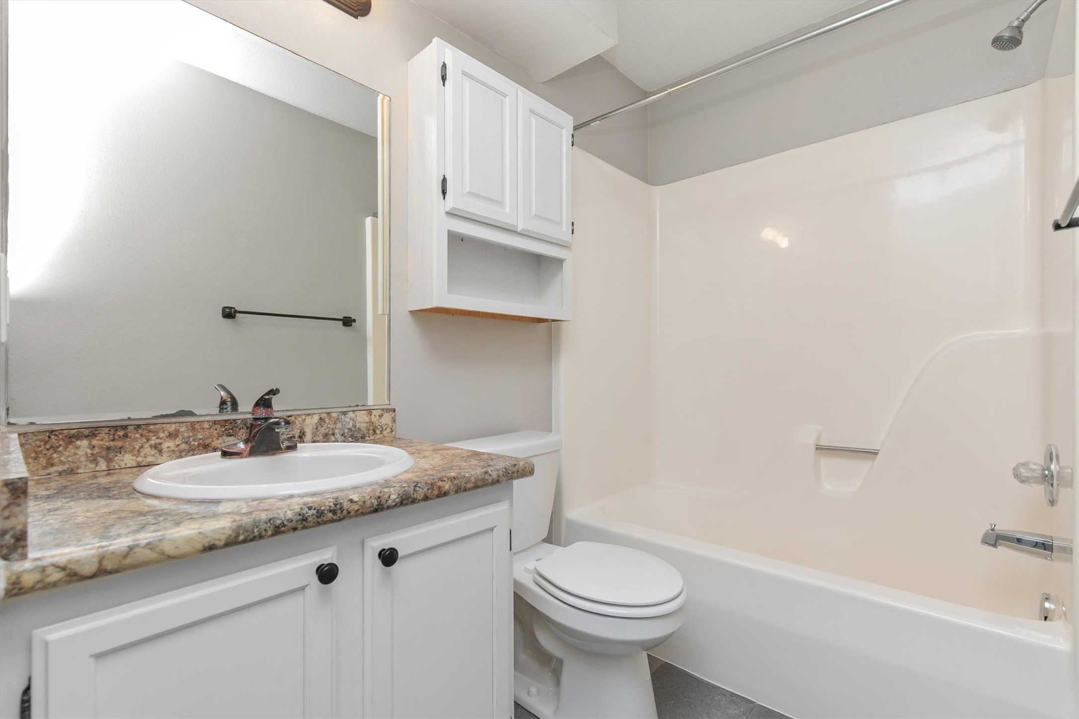 5220 Boulder Drive 8