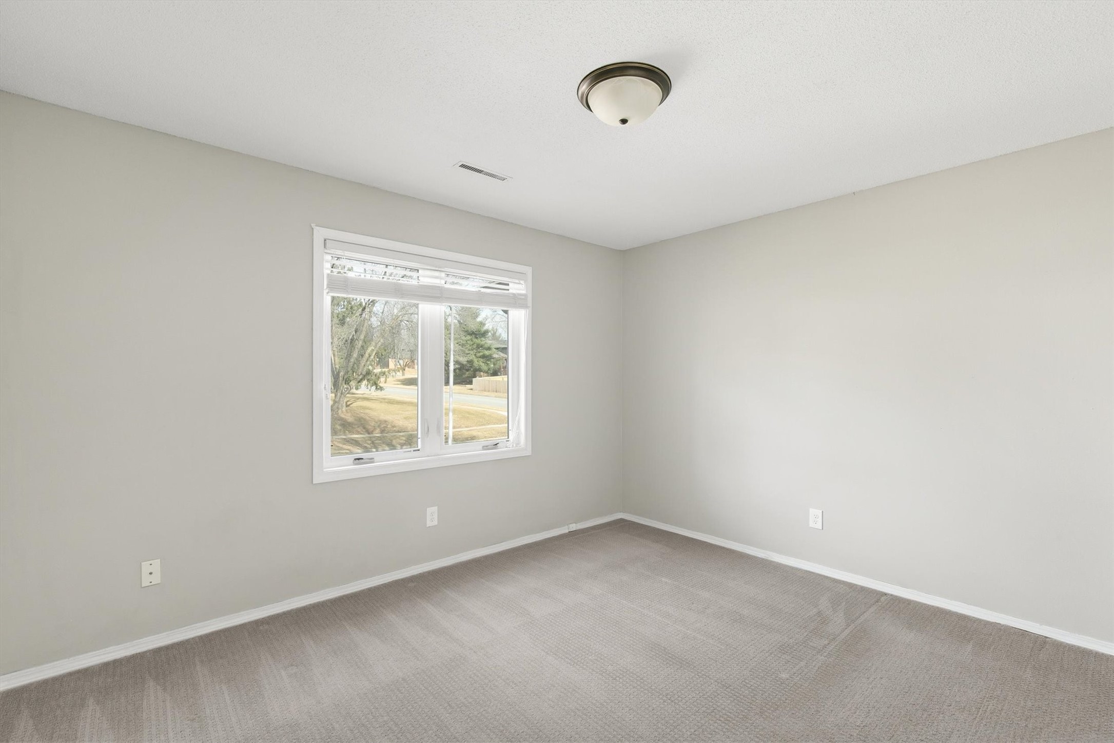 5220 Boulder Drive 8
