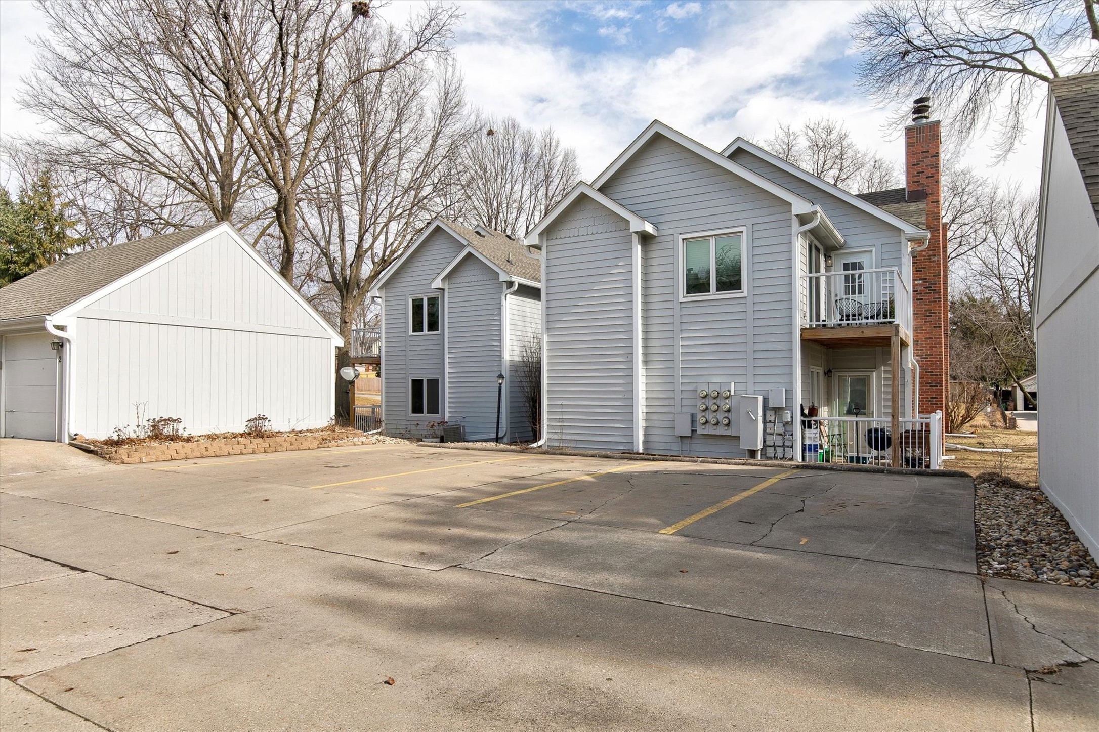5220 Boulder Drive 8