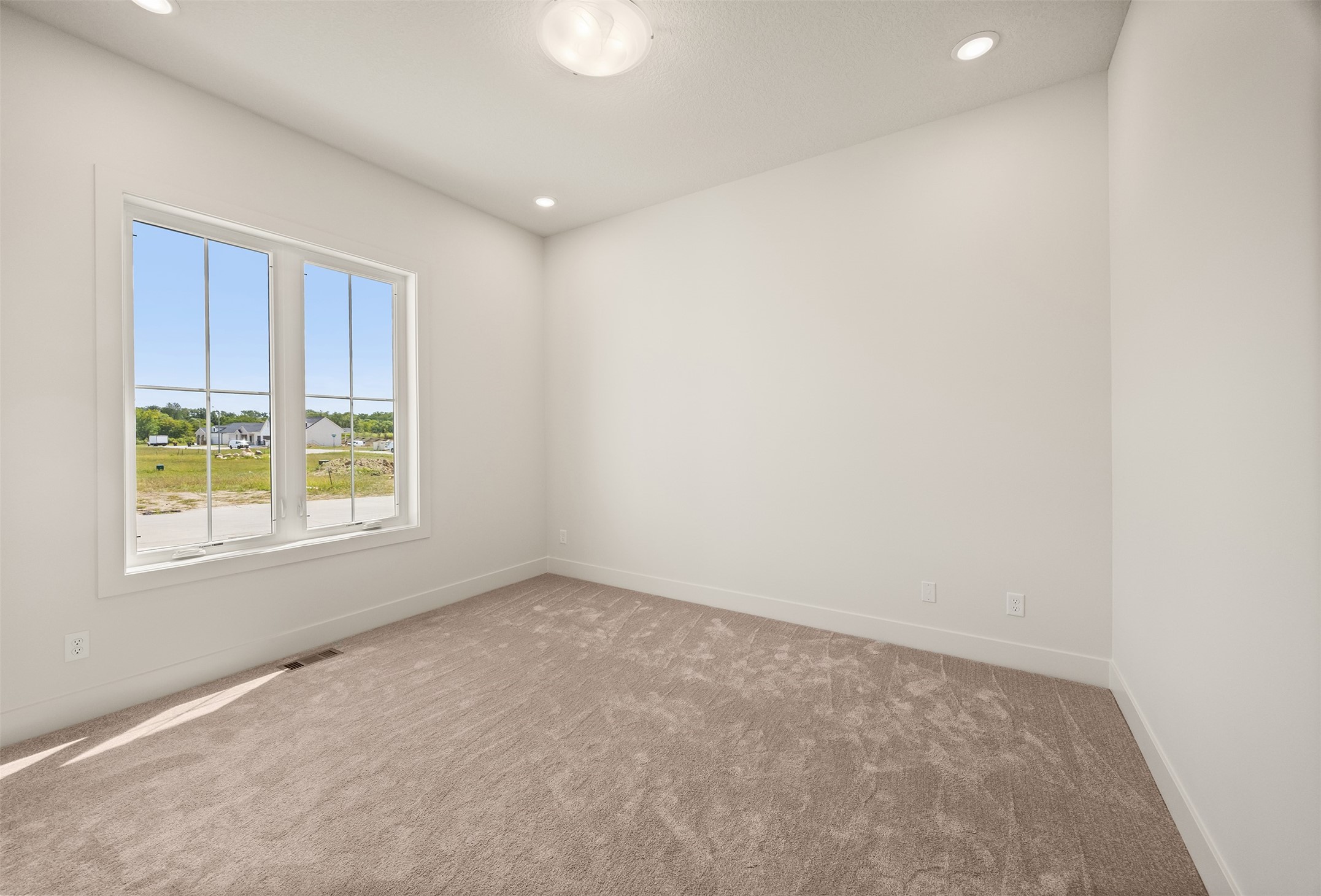 2642 SE Steele Drive