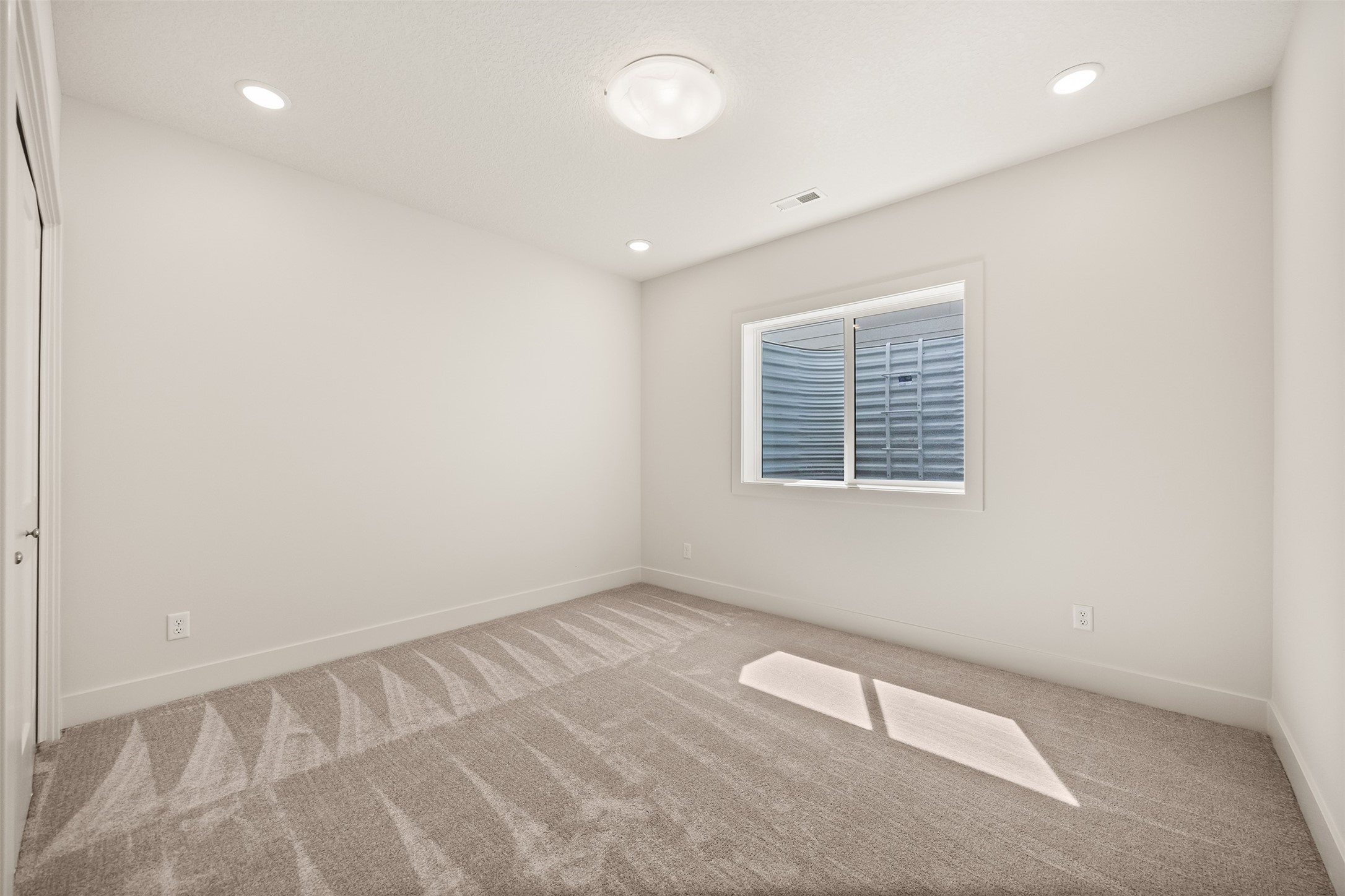 2642 SE Steele Drive