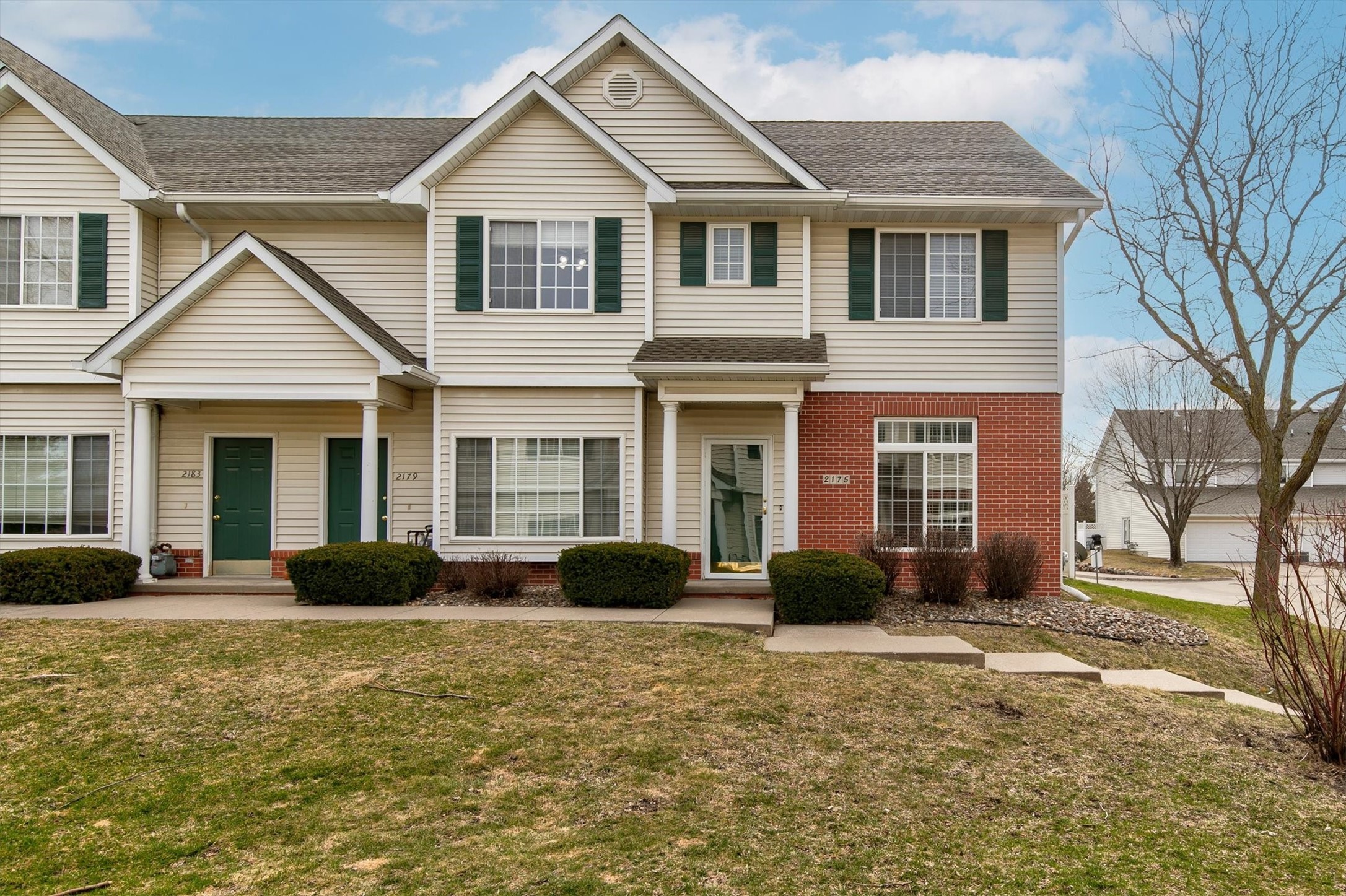 2175 Ridgeview Circle