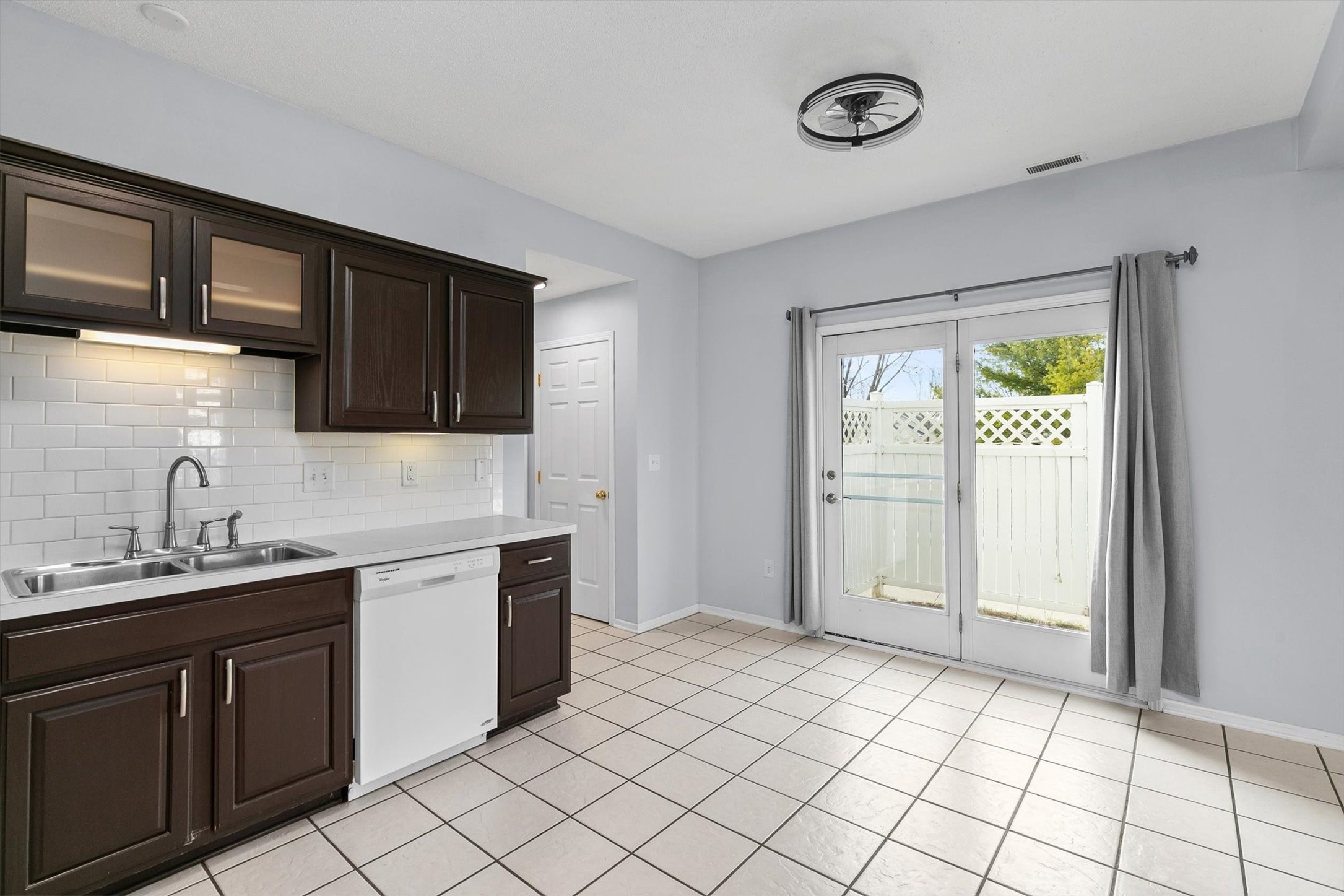 2175 Ridgeview Circle