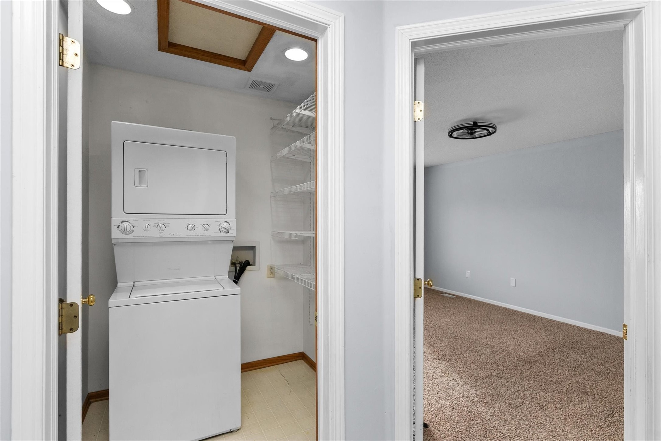 2175 Ridgeview Circle