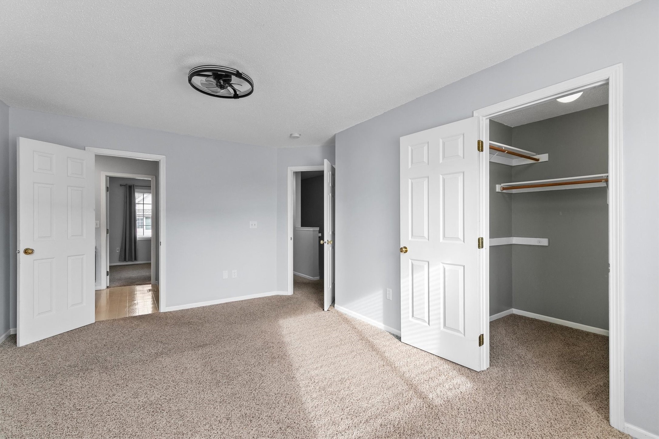 2175 Ridgeview Circle