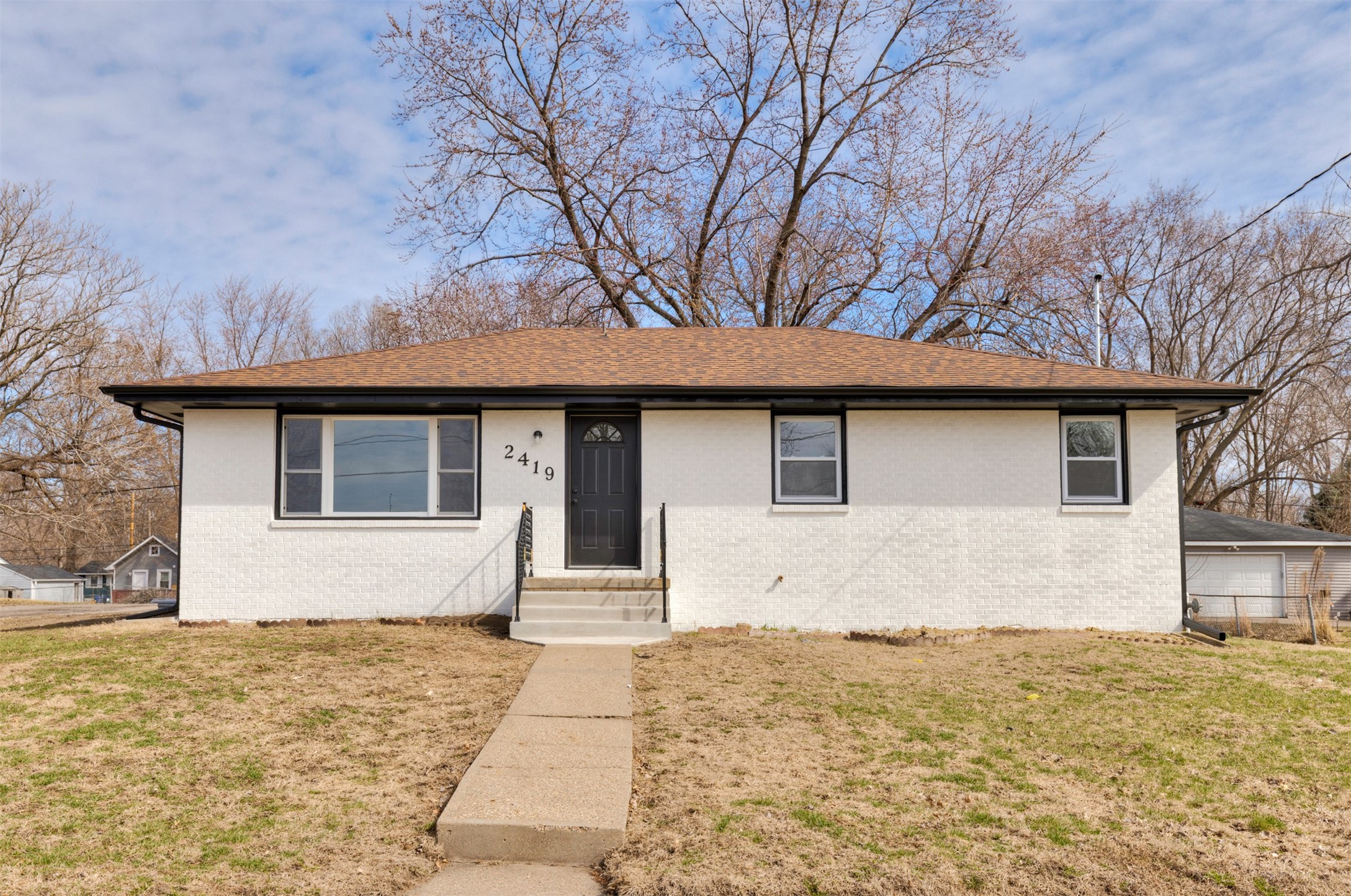 2419 E 23rd Street