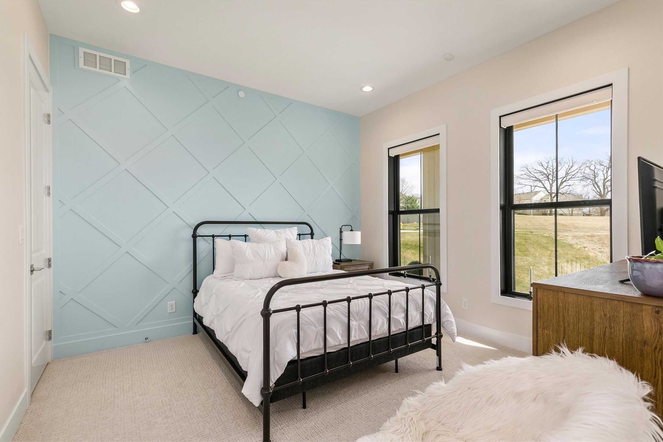 5094 Grand Ridge Drive