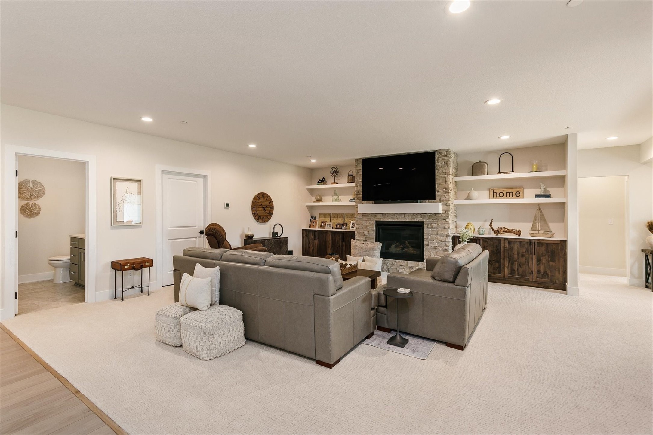 5094 Grand Ridge Drive