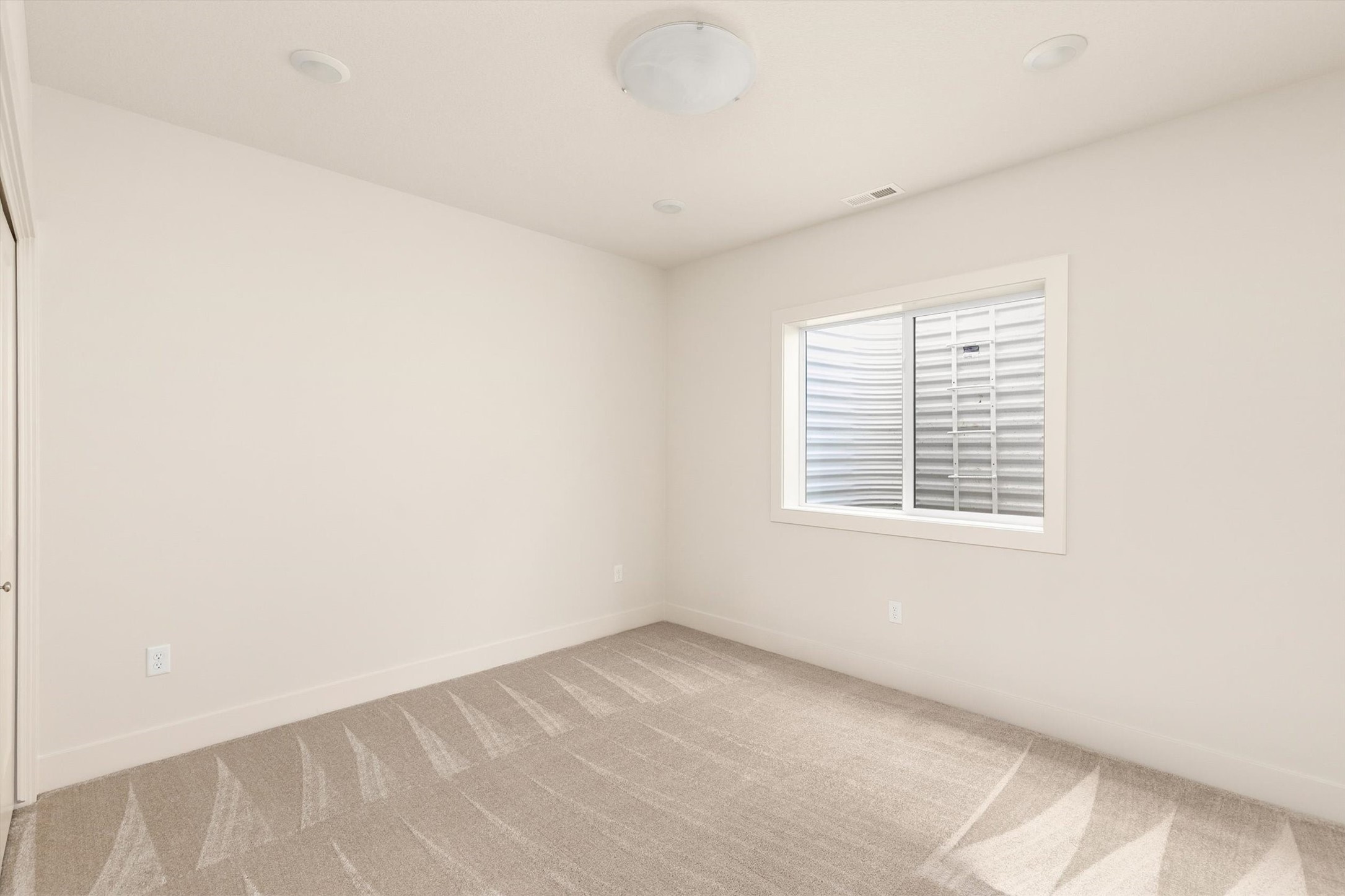 2646 SE Steele Drive