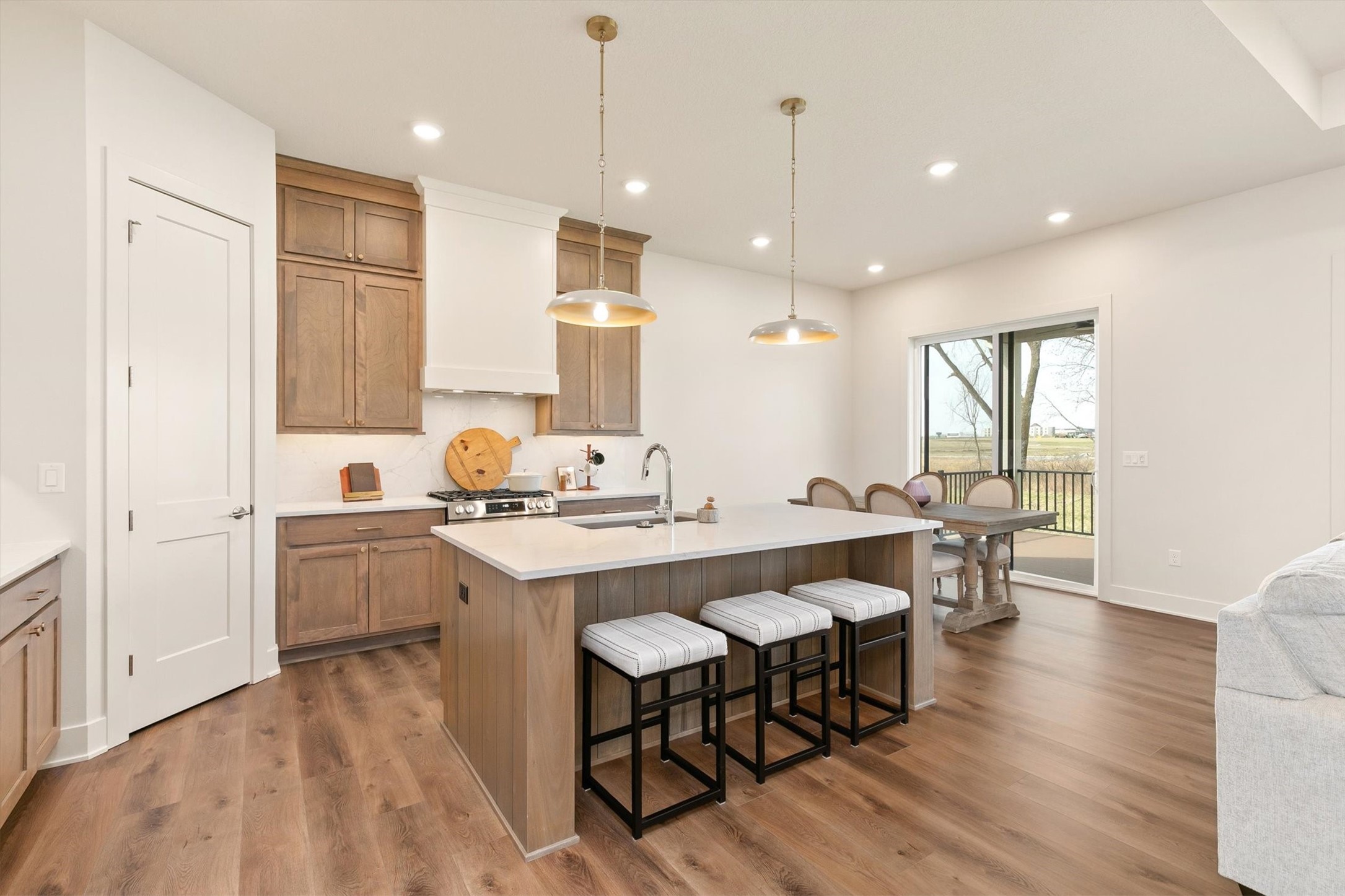 2646 SE Steele Drive