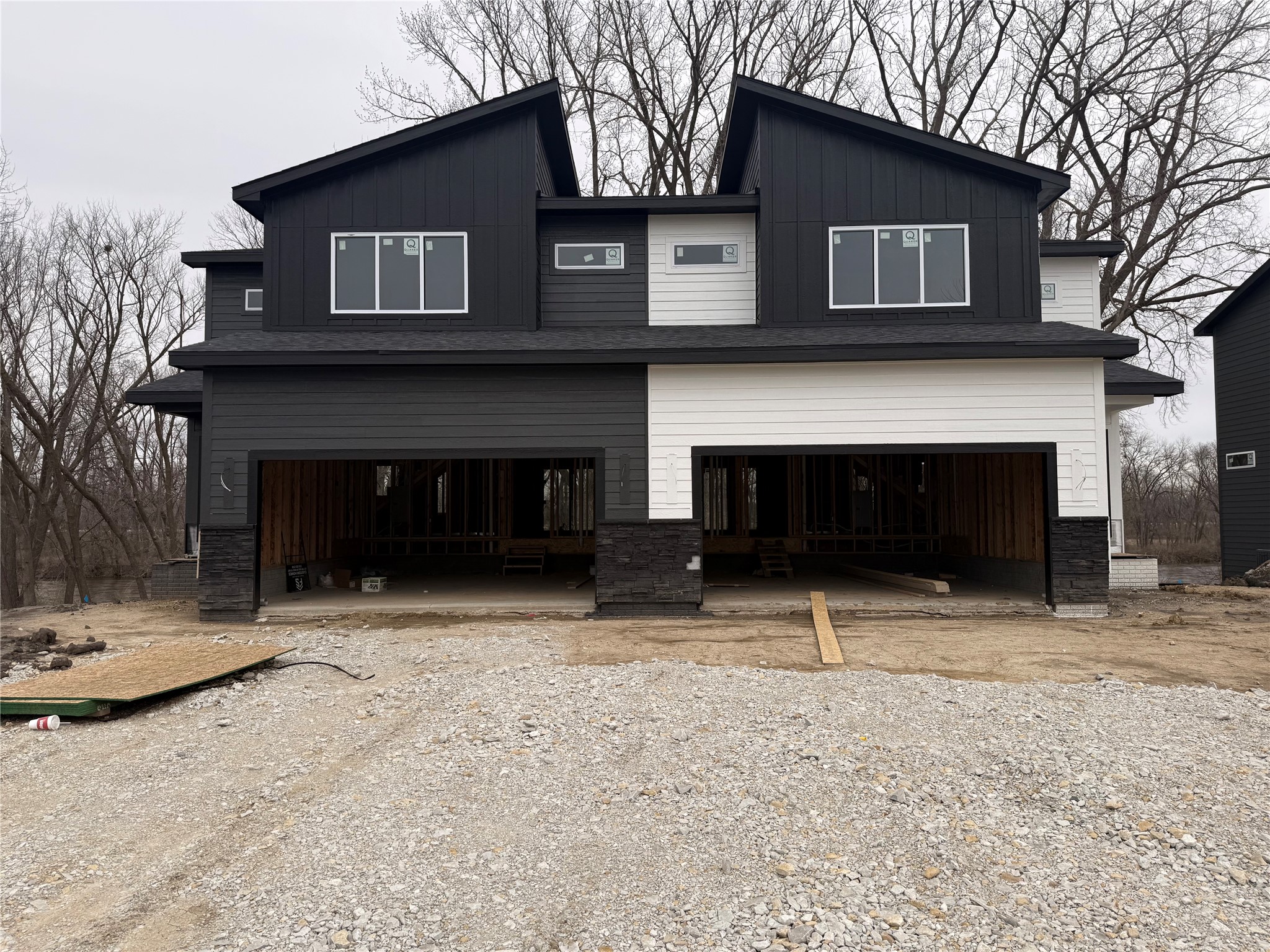 521 S 4th Street