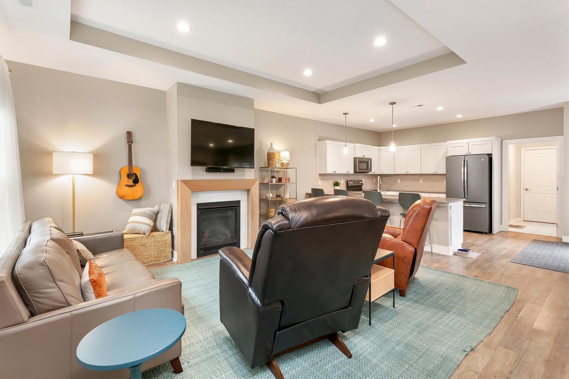 8943 Nelle Lane