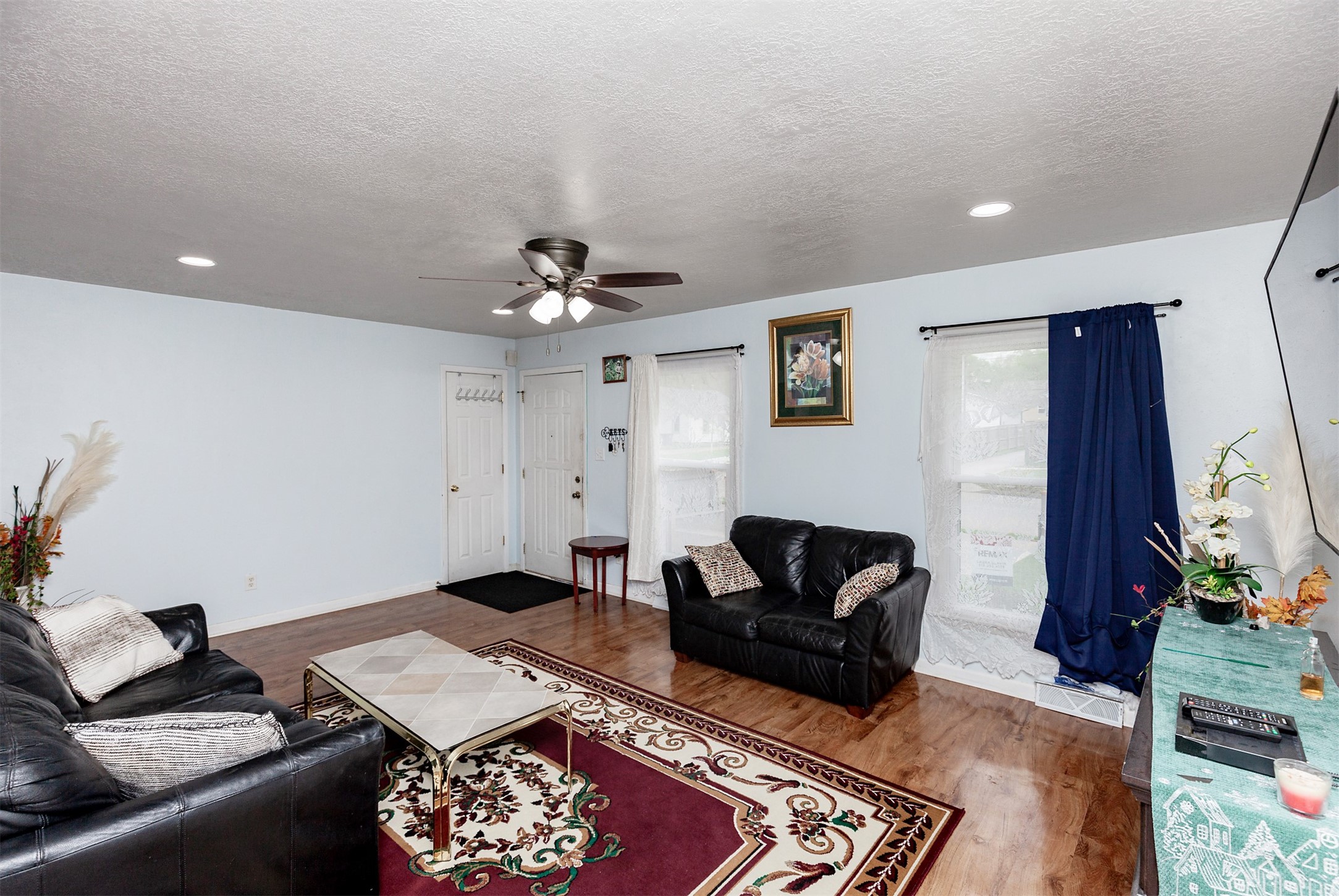 1345 E 16th Street