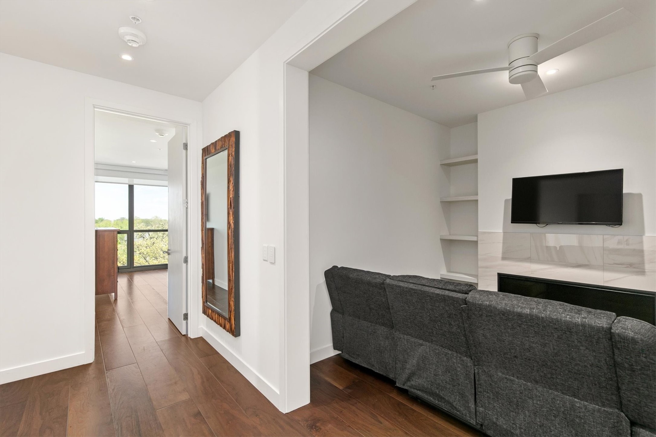 3750 Grand Avenue 501