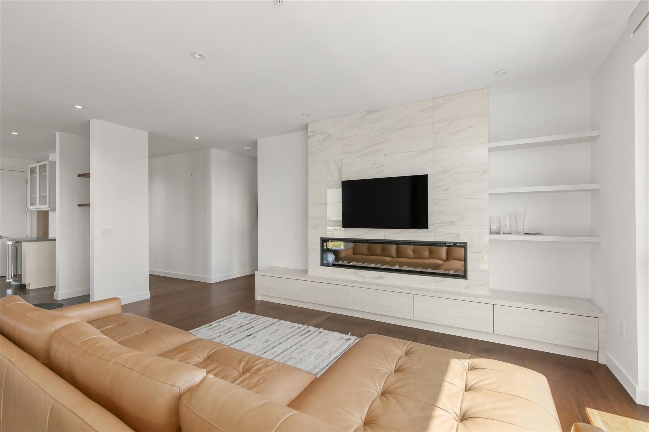 3750 Grand Avenue 501