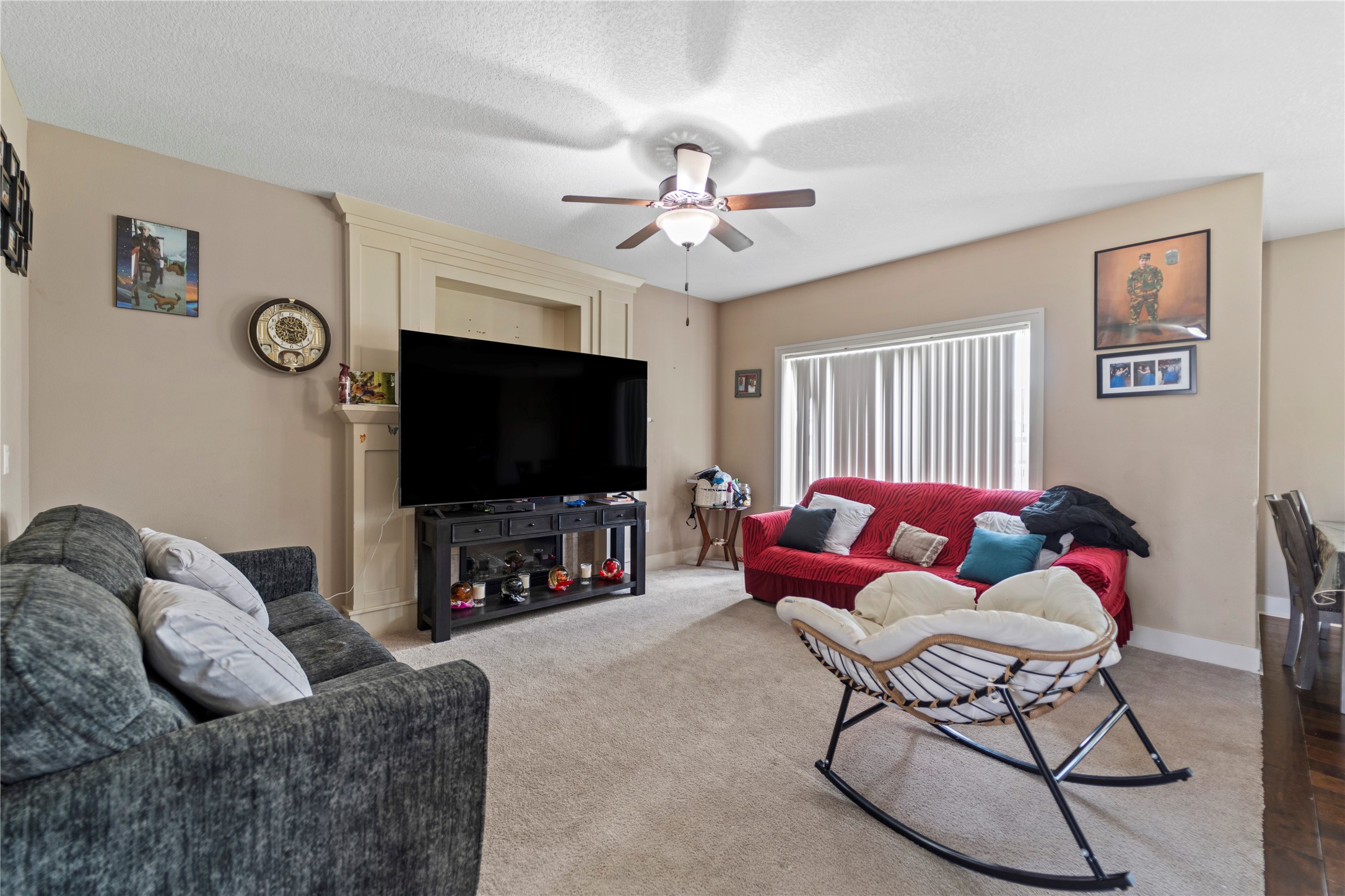 659 SW Springfield Drive