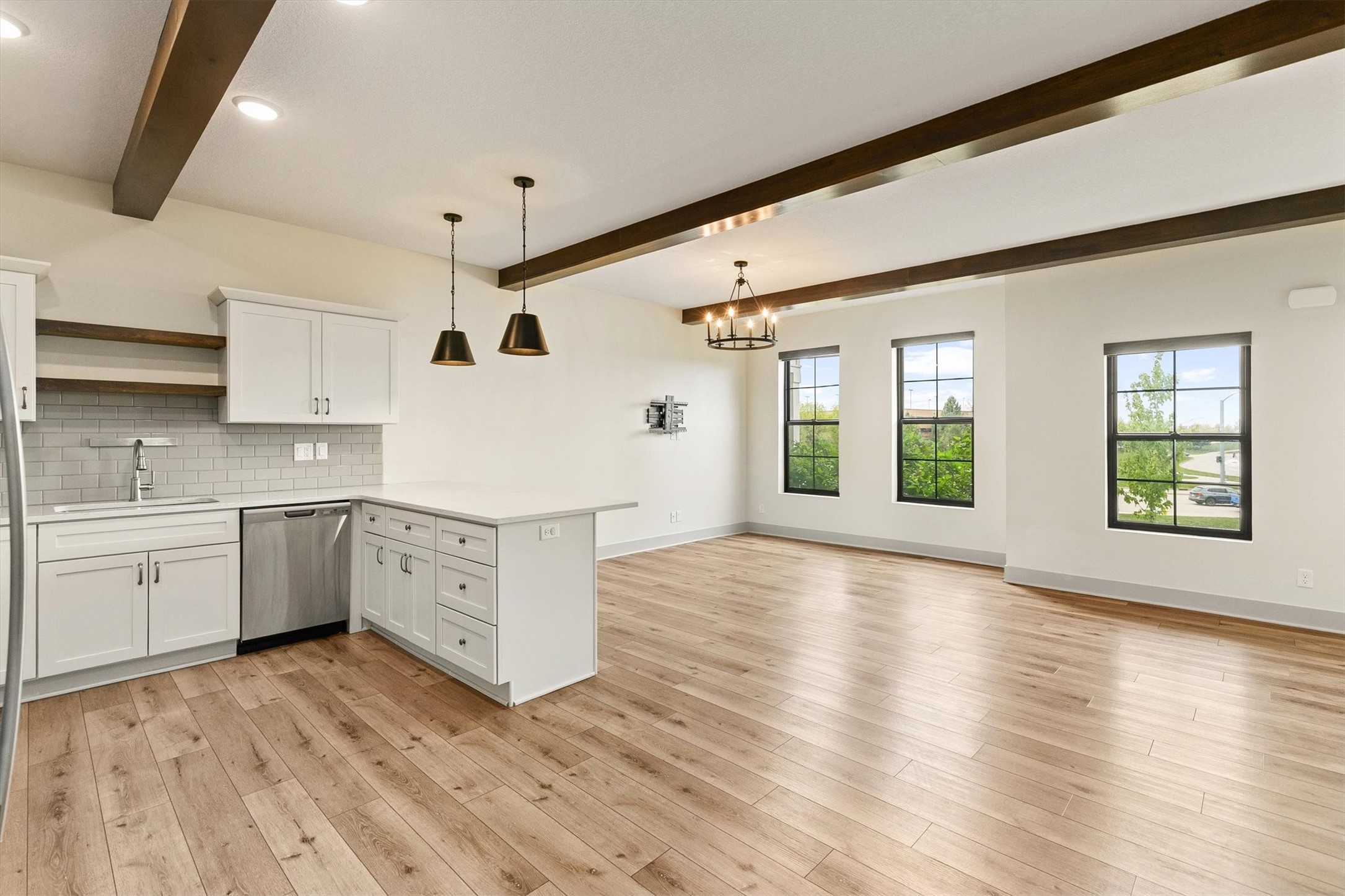 6460 Galleria Drive 3102