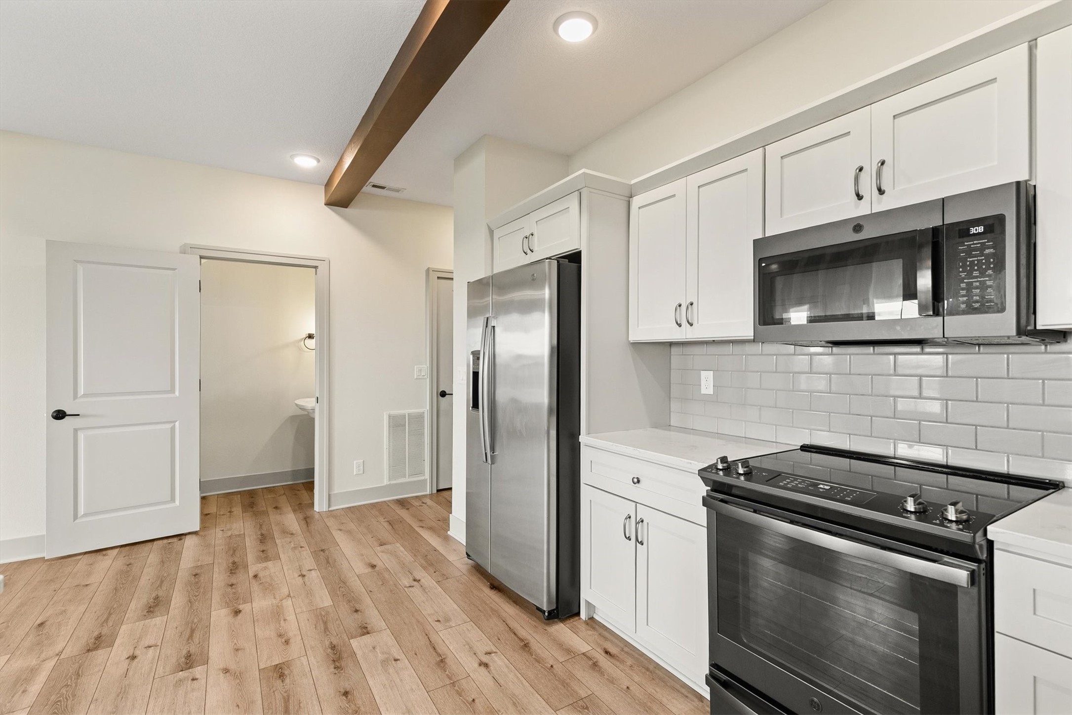 6460 Galleria Drive 3102