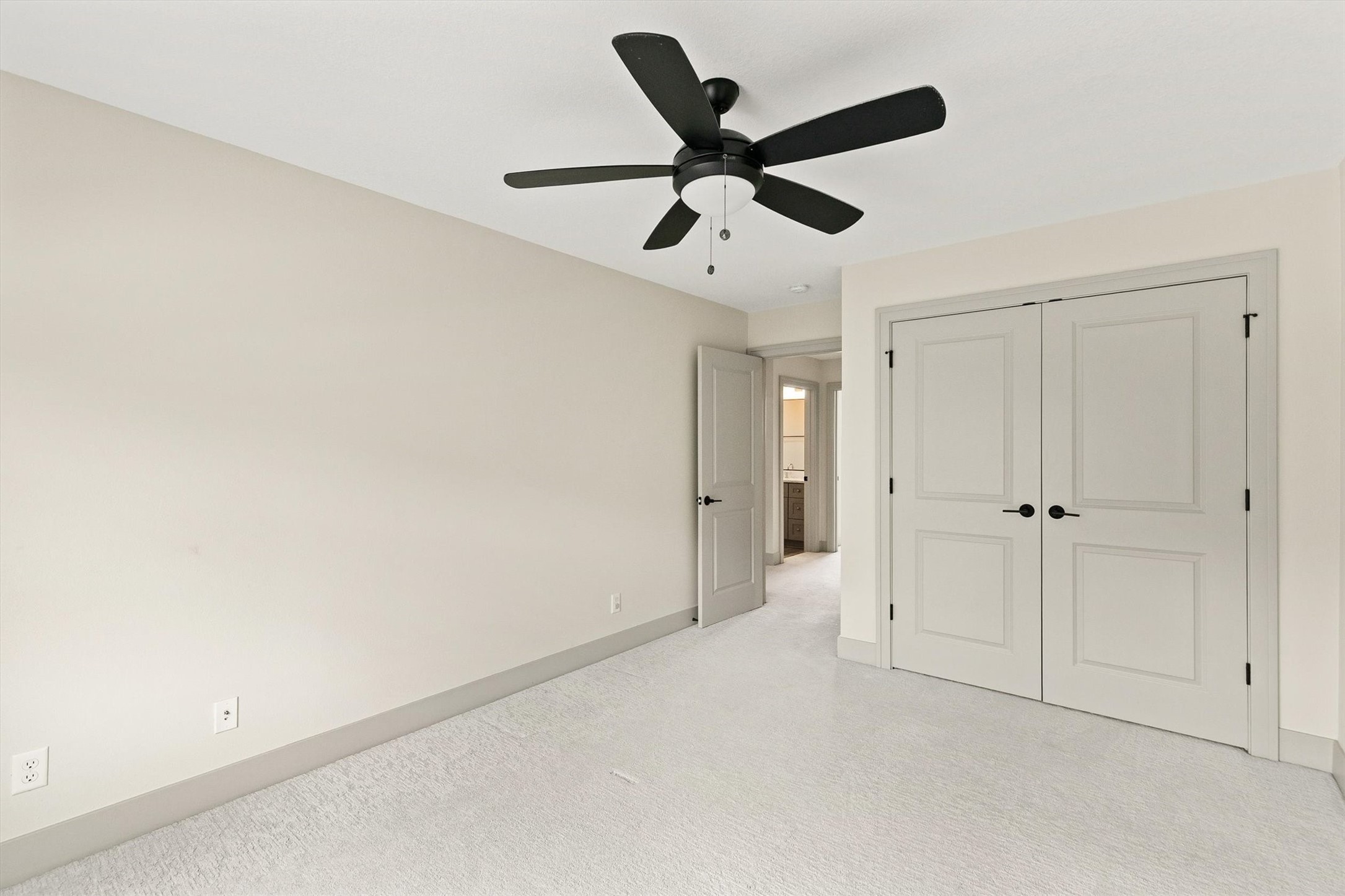 6460 Galleria Drive 3102