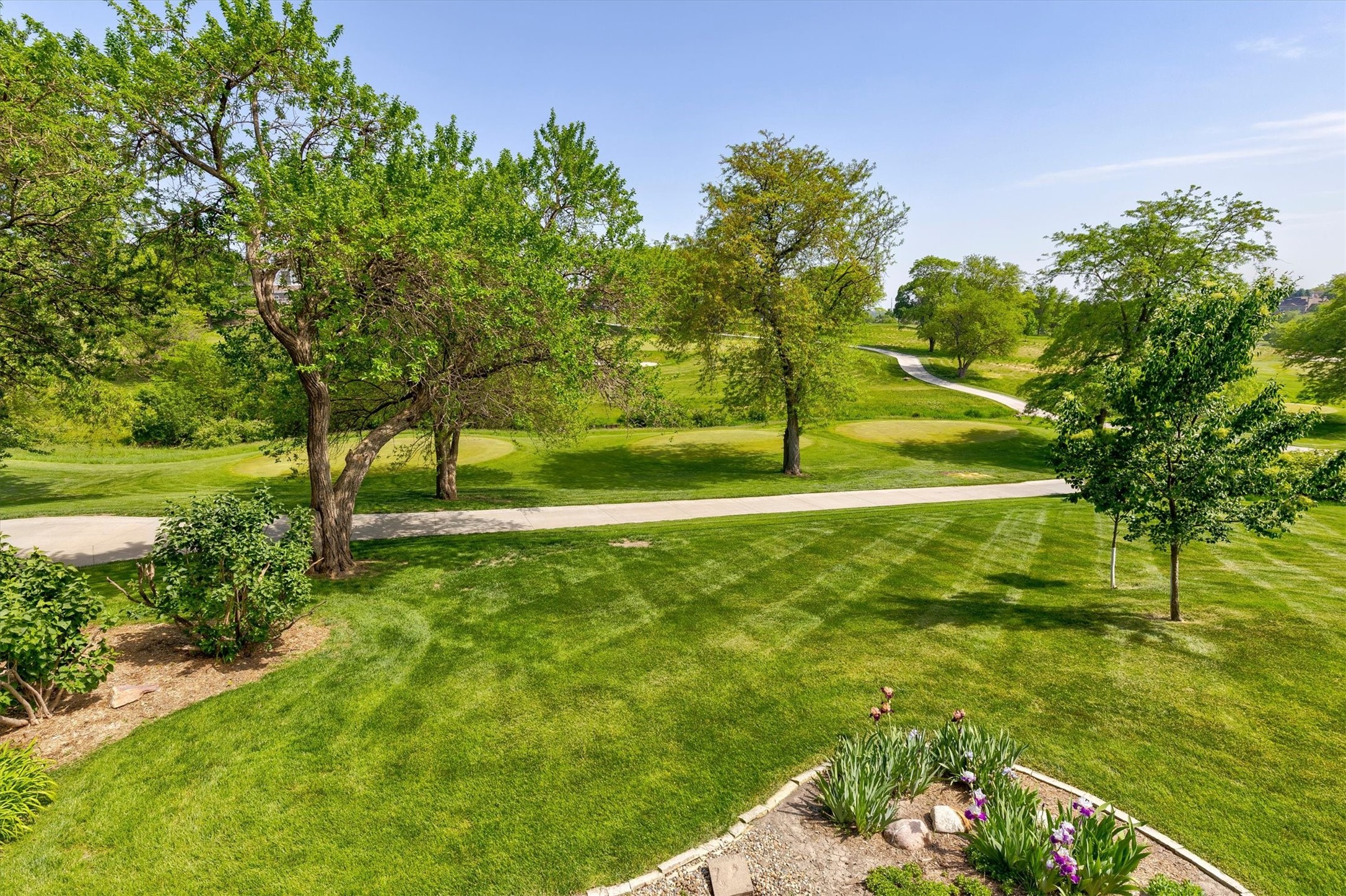 5576 Glen Oaks Point