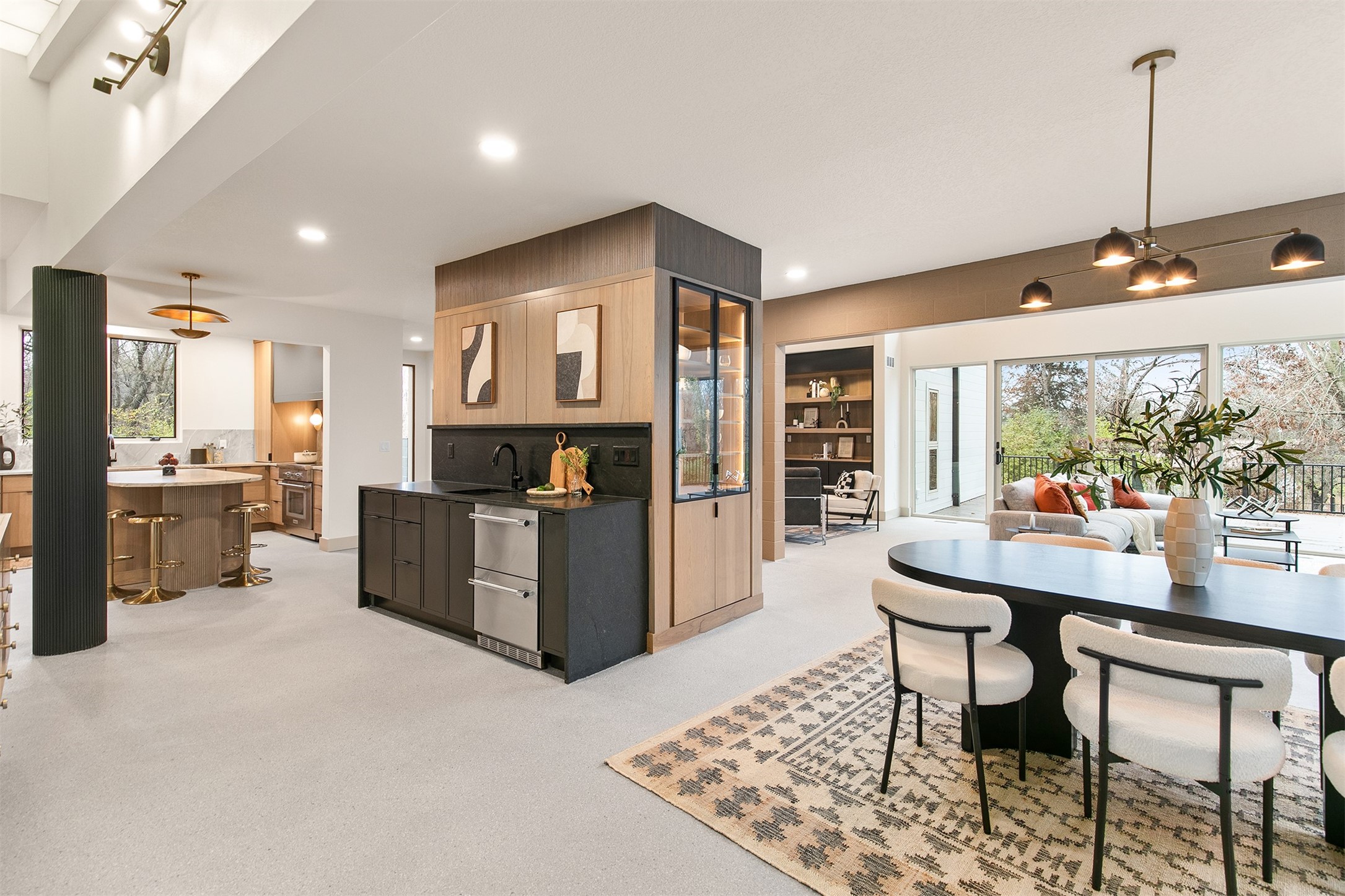 8830 NW 35th Street