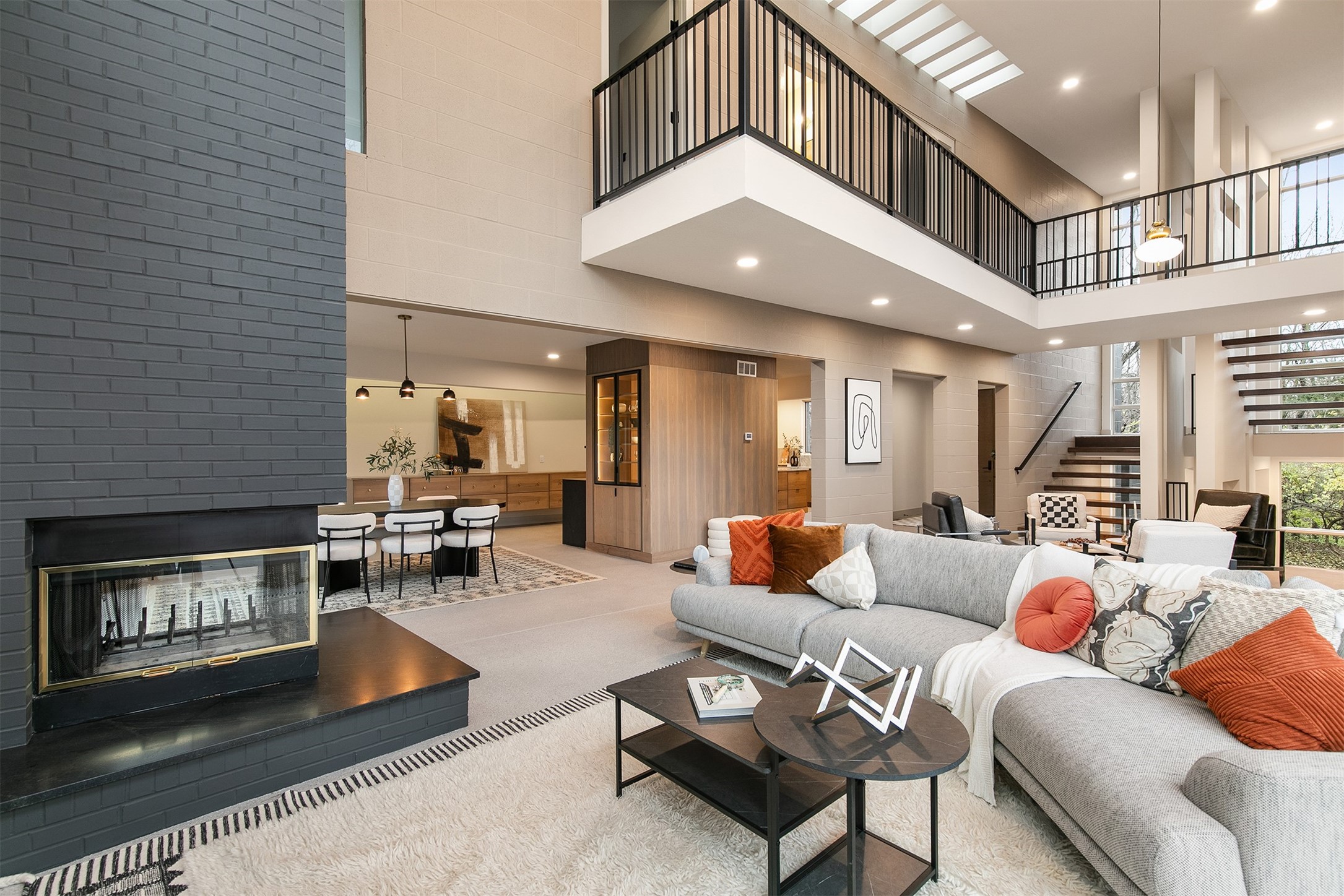 8830 NW 35th Street