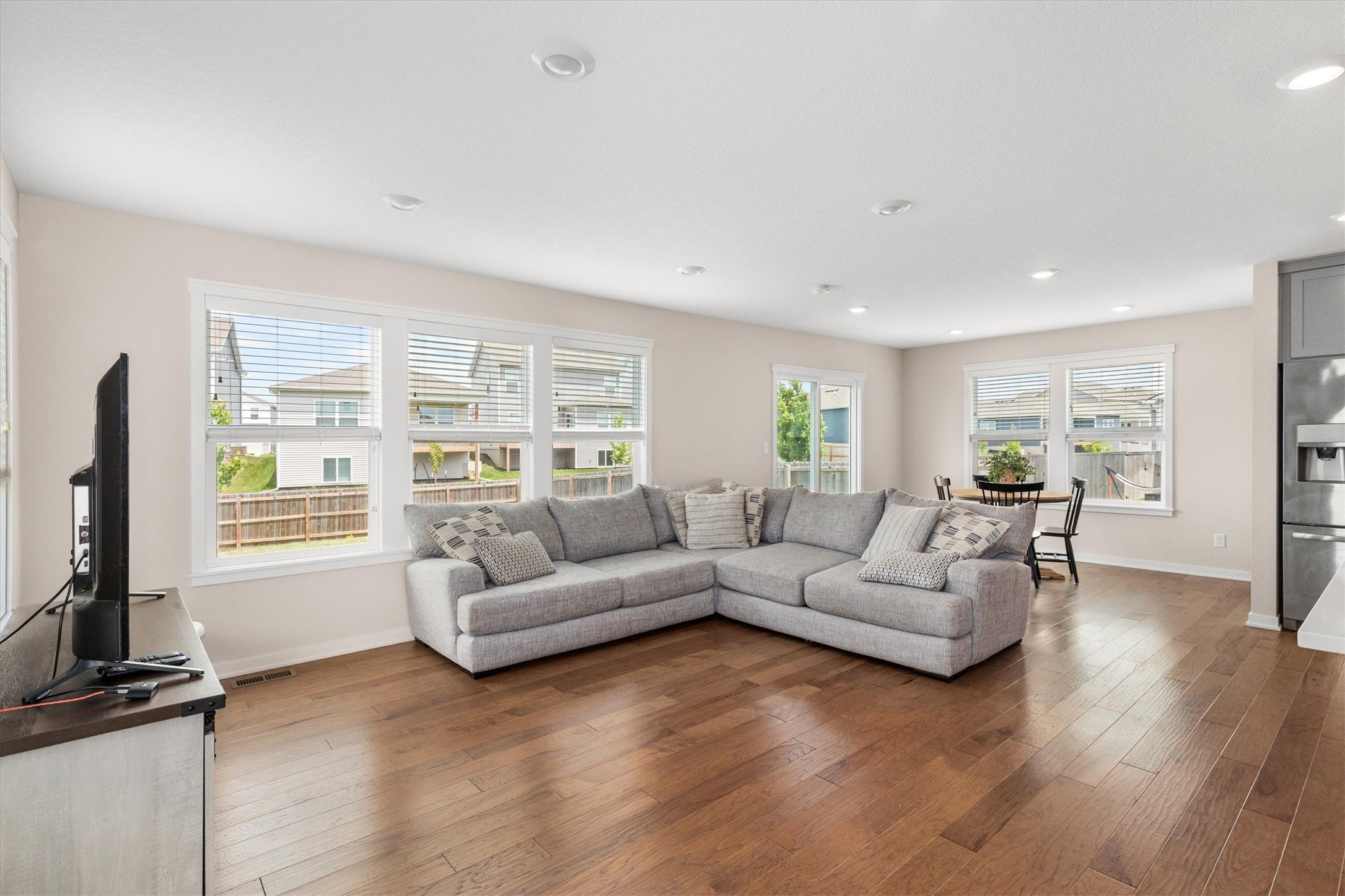 1265 NW Yorktown Drive