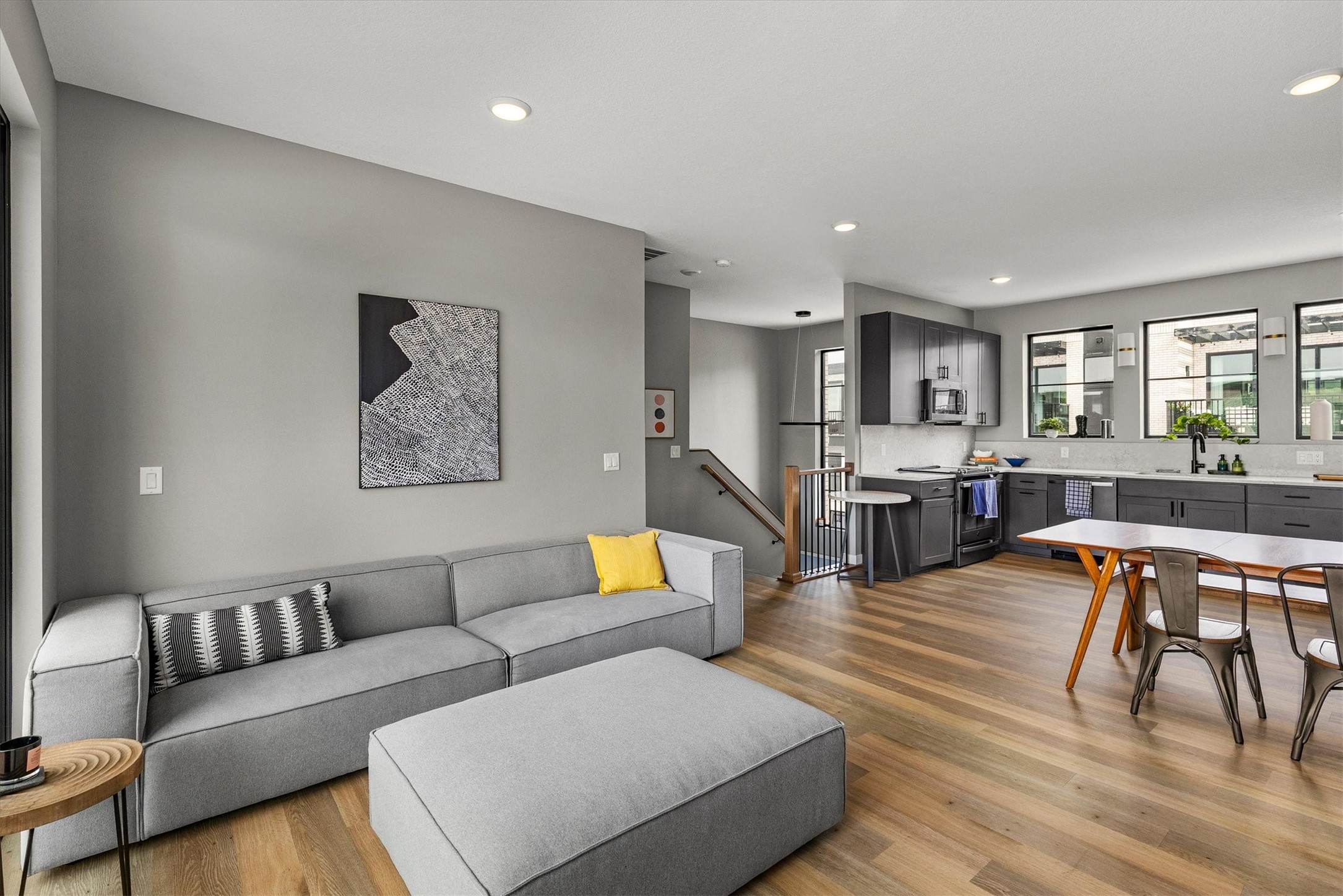 1343 Keosauqua Way