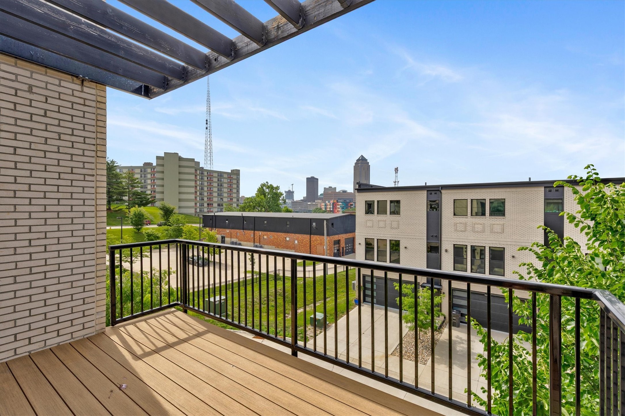 1343 Keosauqua Way