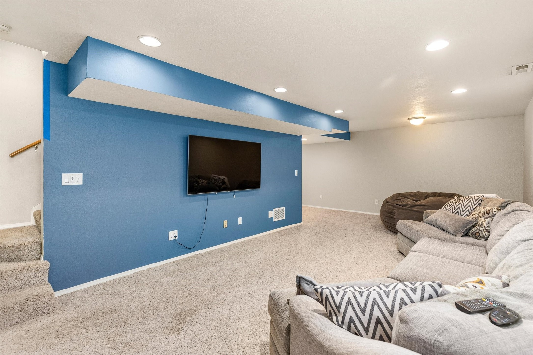 123 Dooley Court SW