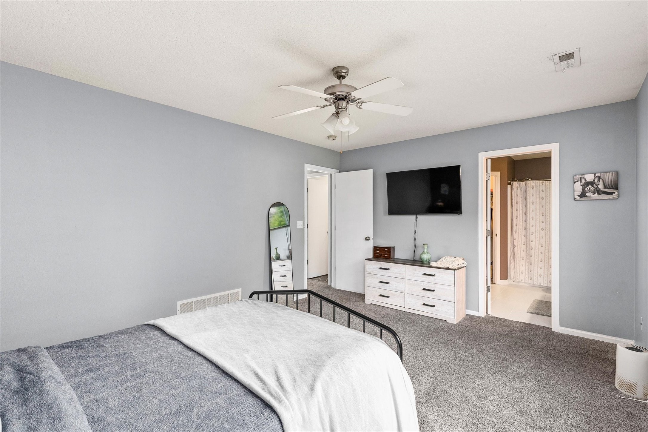 123 Dooley Court SW