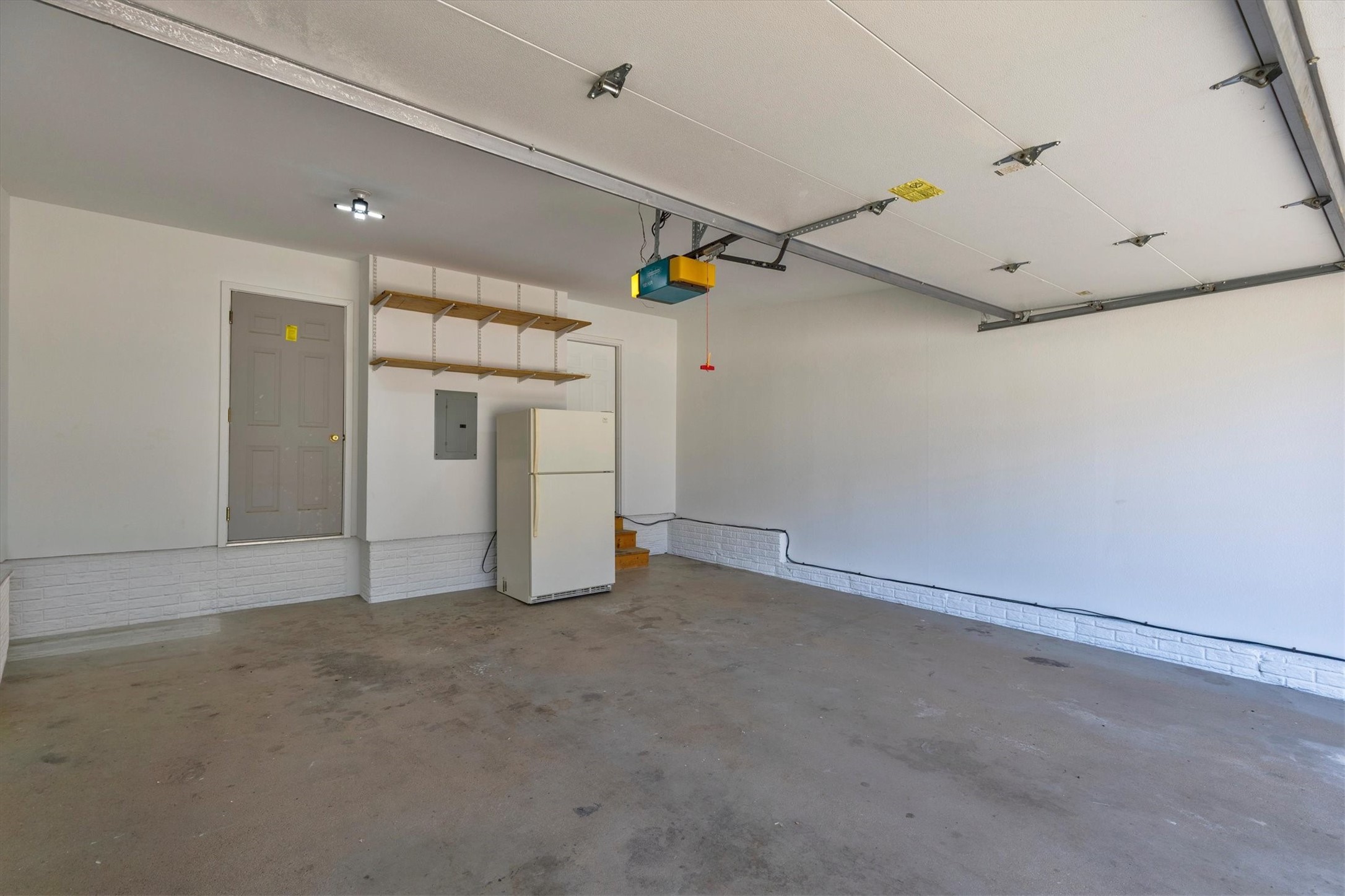 2165 Ridgeview Circle