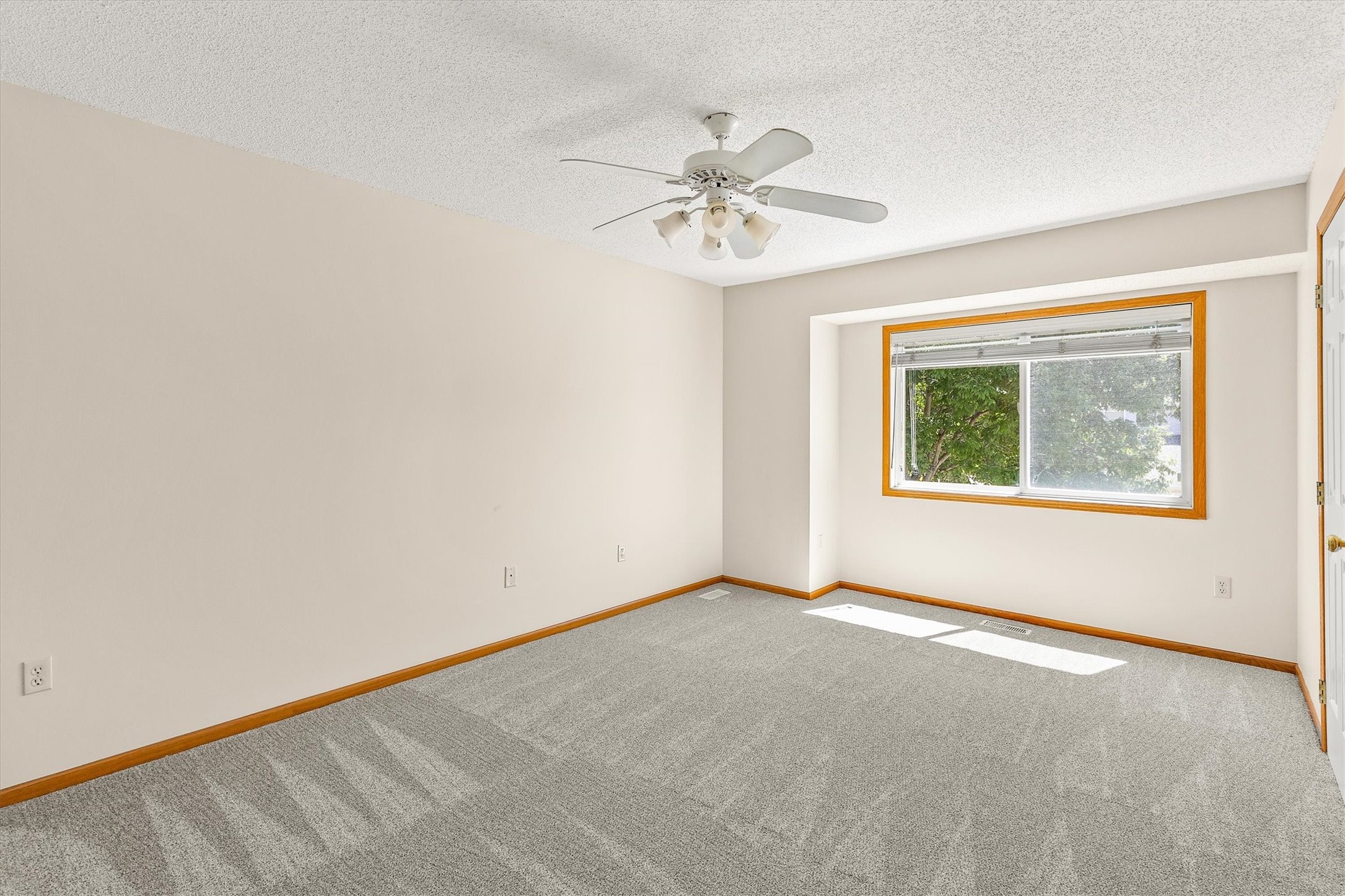 2165 Ridgeview Circle