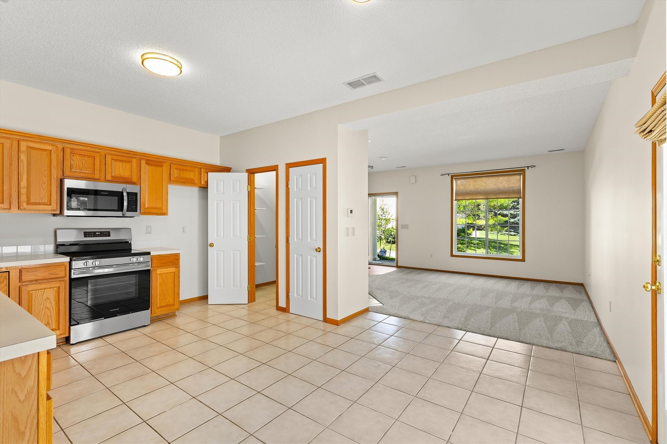 2165 Ridgeview Circle