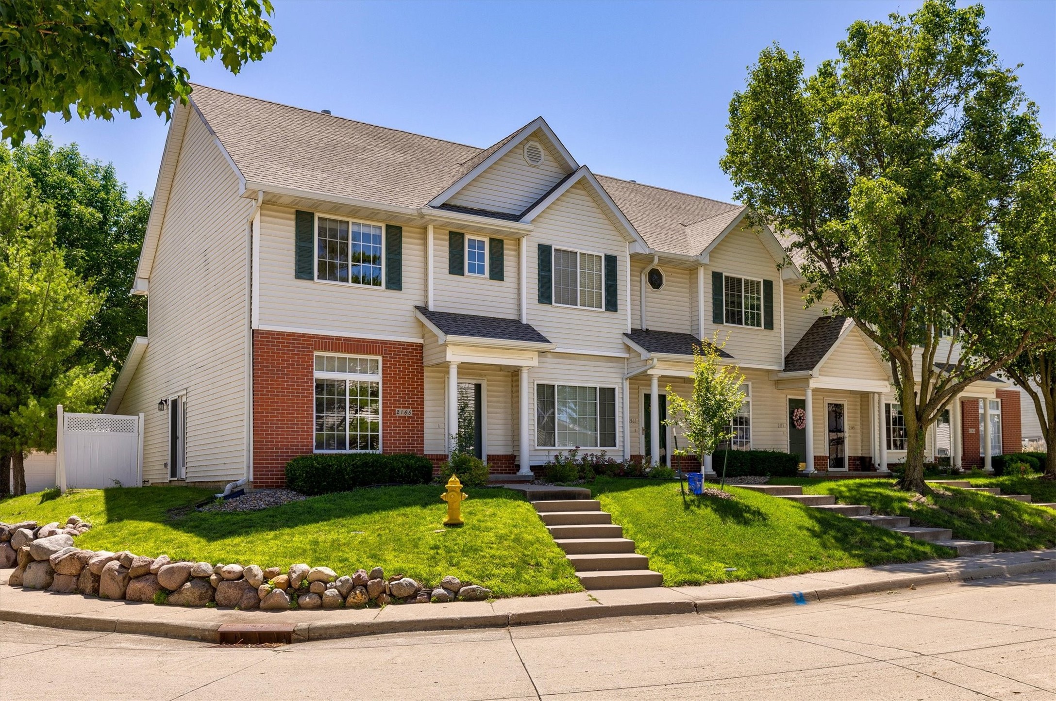 2165 Ridgeview Circle