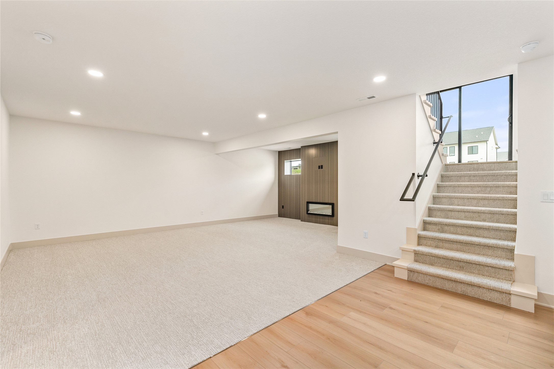 1348 S Auburn Place