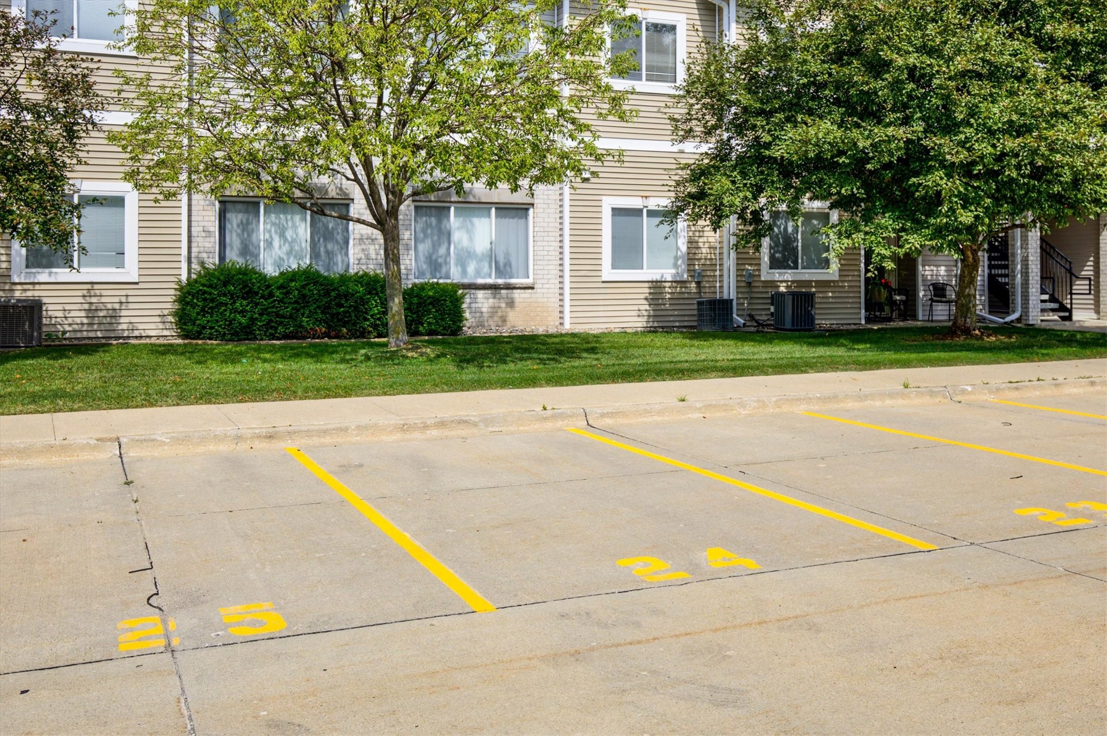 8601 Westown Parkway 17207