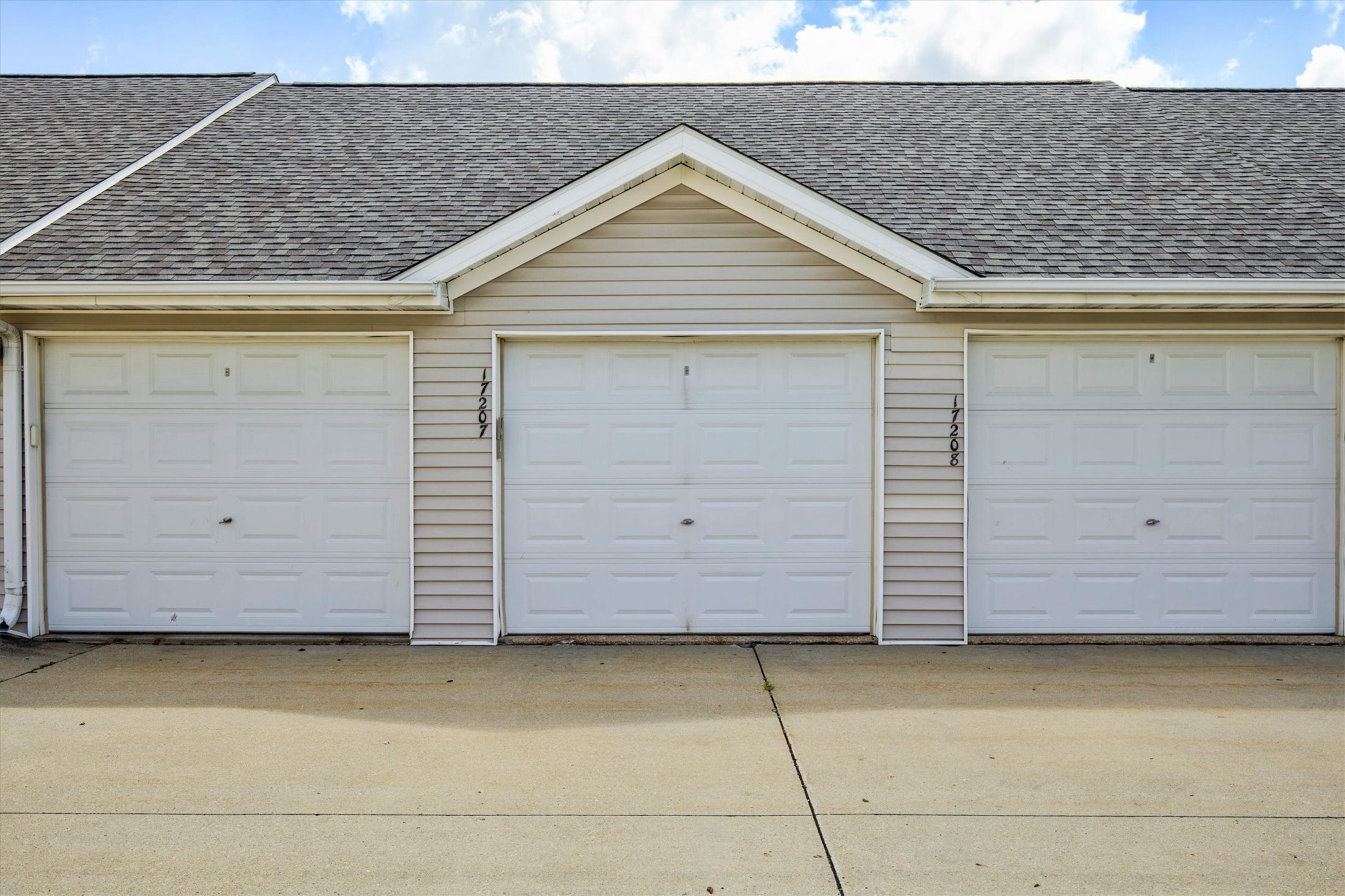 8601 Westown Parkway 17207