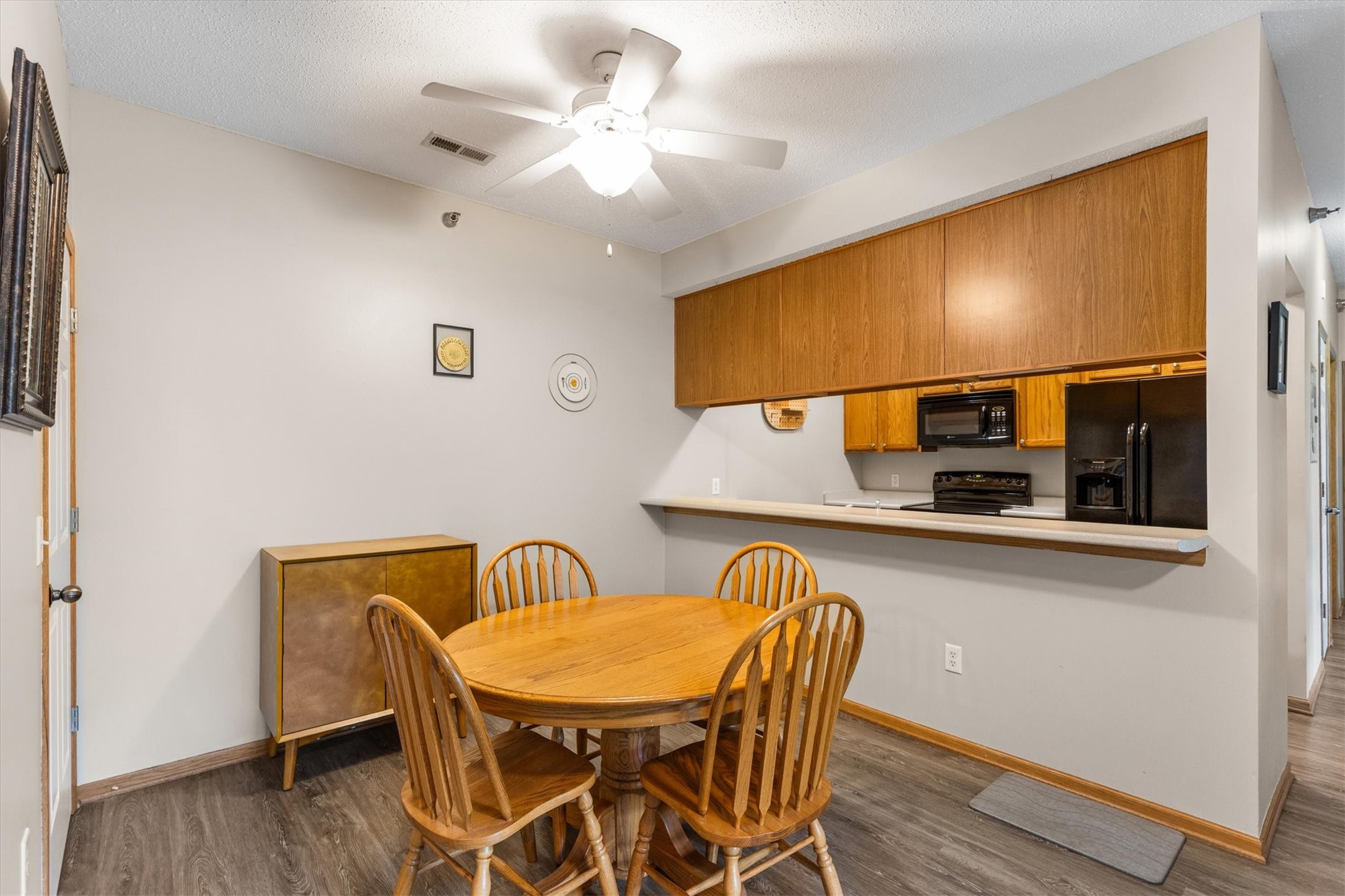 8601 Westown Parkway 17207