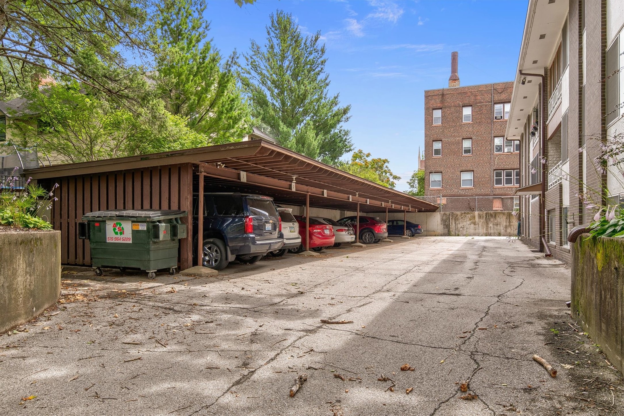 4225 Grand Avenue 9