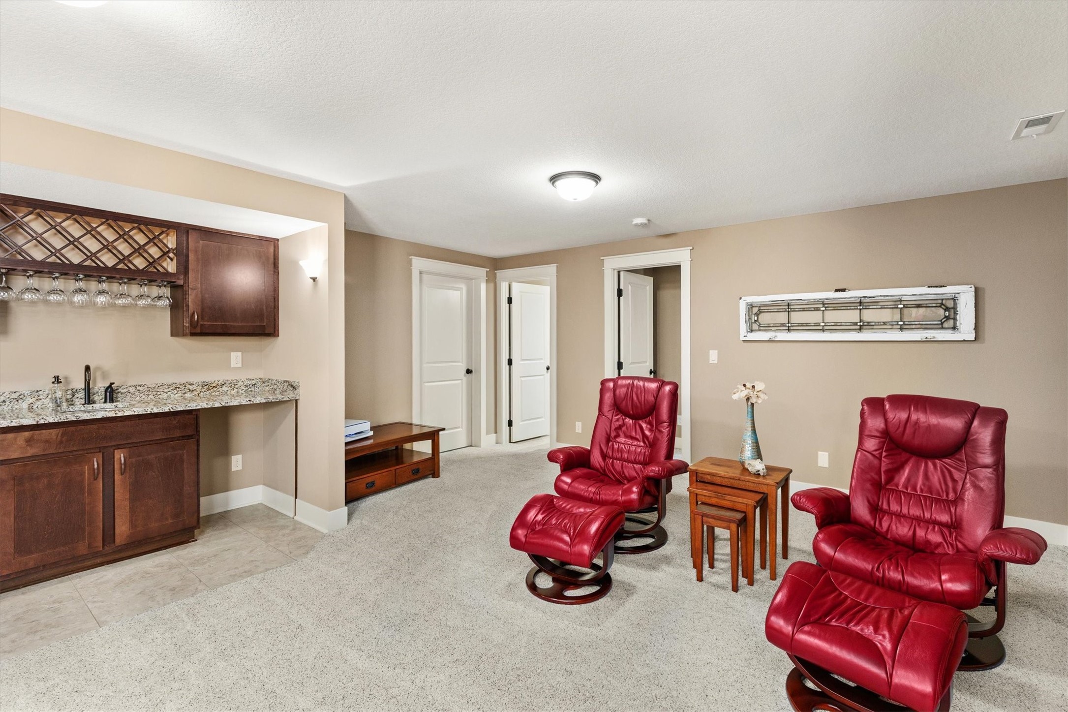 2505 NE Ewing Court